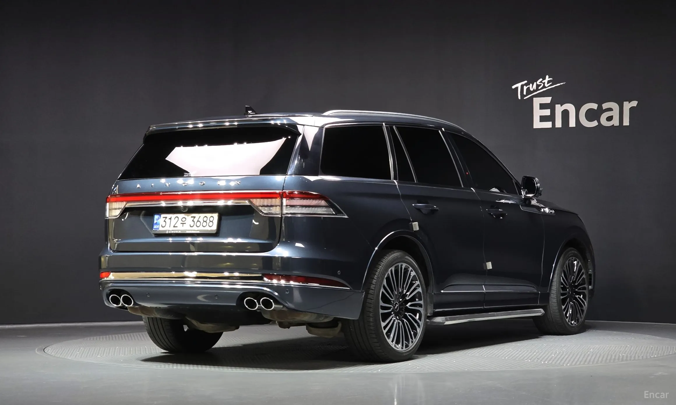 Lincoln Aviator 2nd Generation превью 2