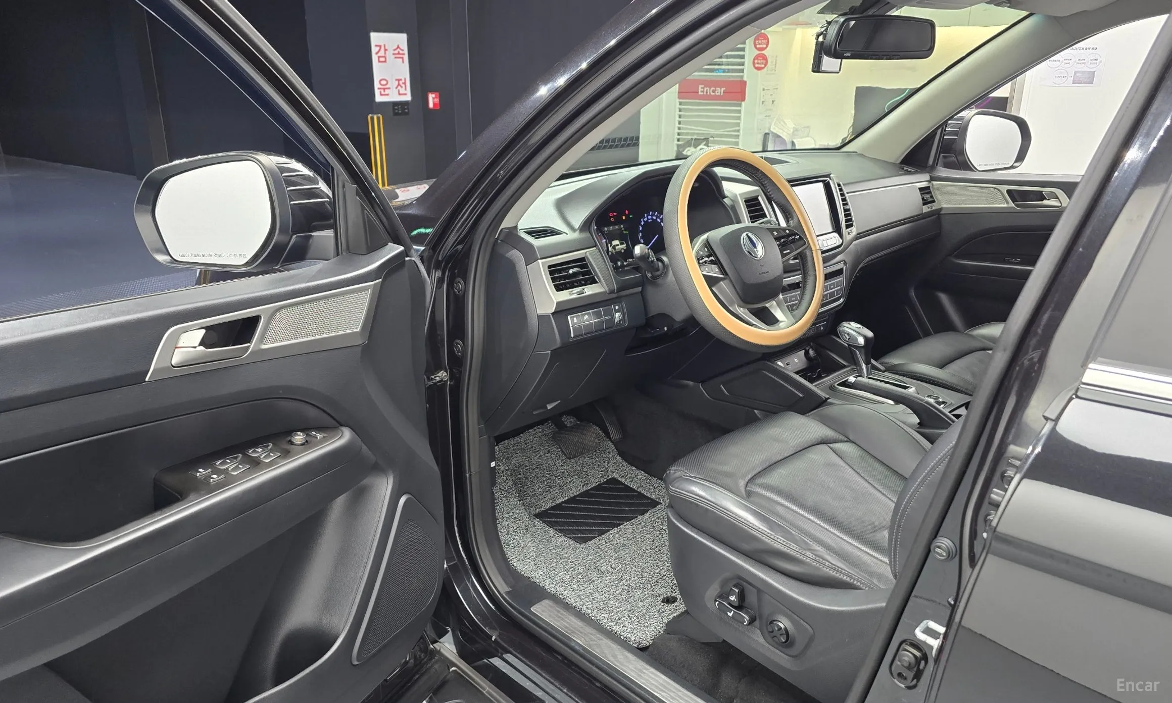 KG Mobility (SsangYong) Rexton Sports превью 11