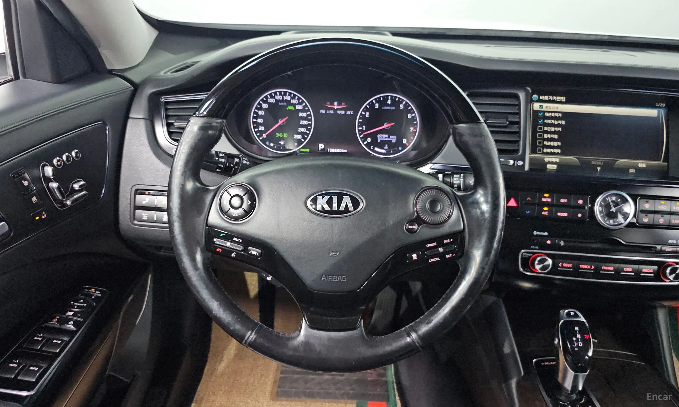 Kia K9 превью 16