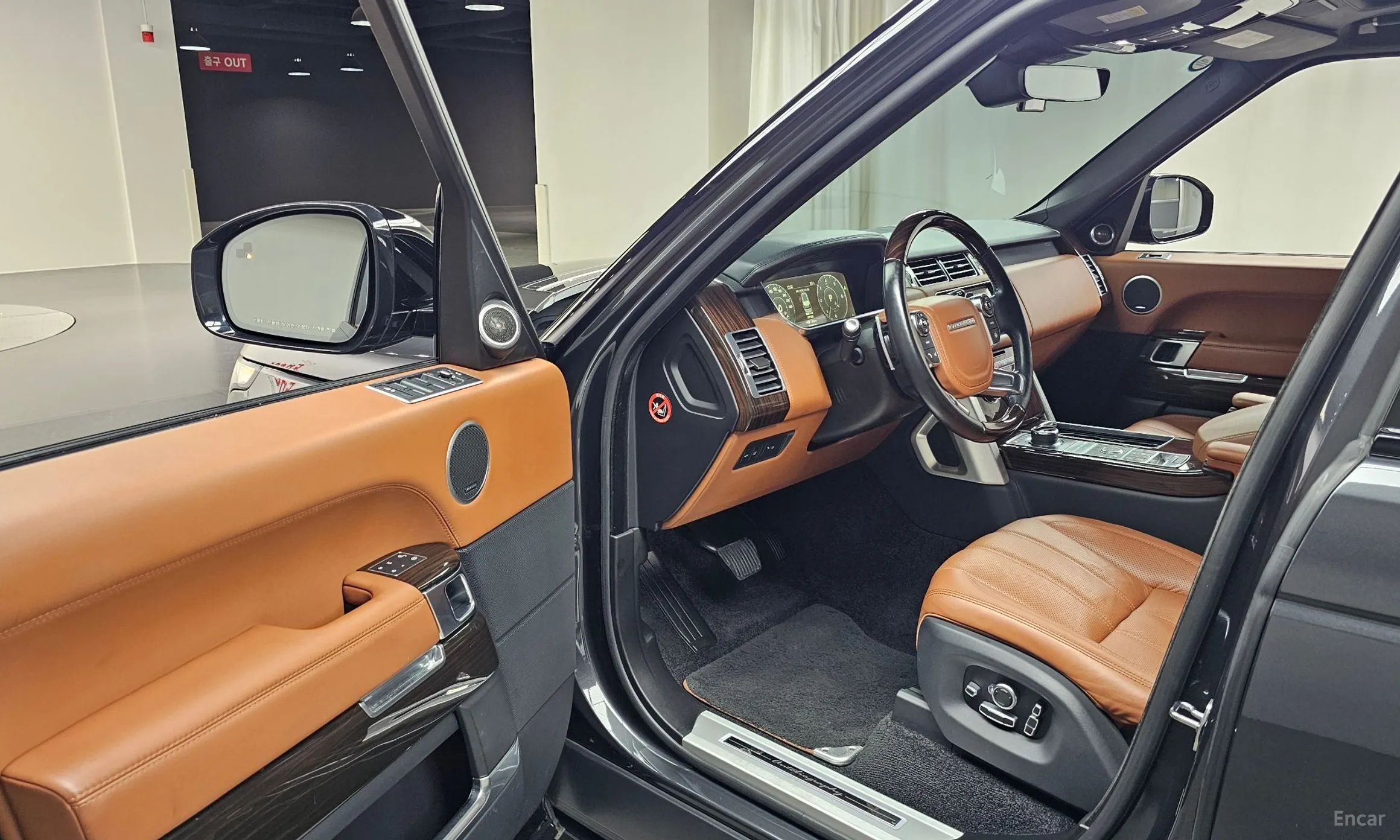Land Rover Range Rover 4th Generation превью 10