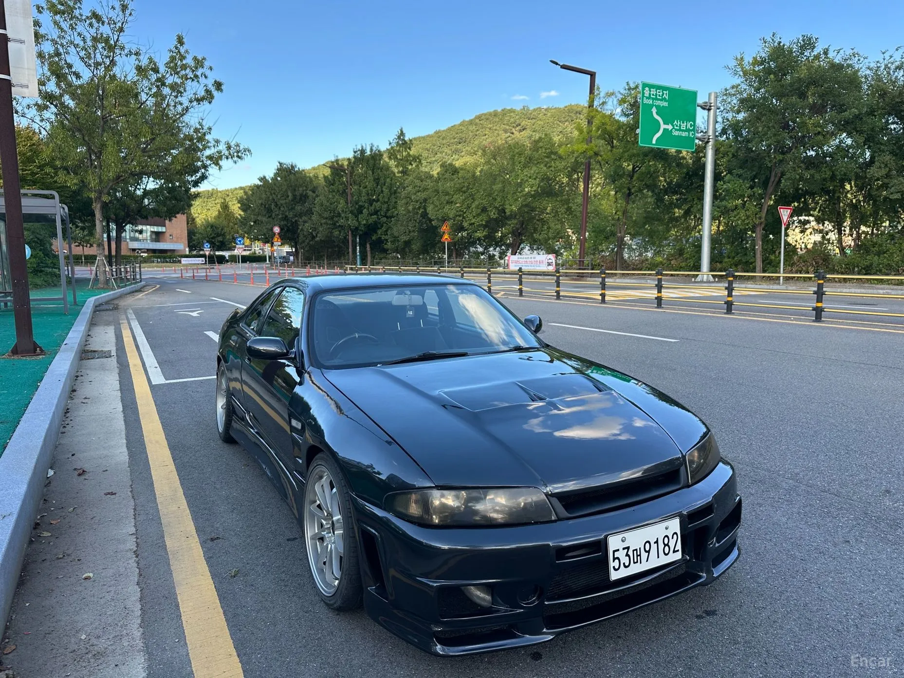 Nissan Skyline превью 10