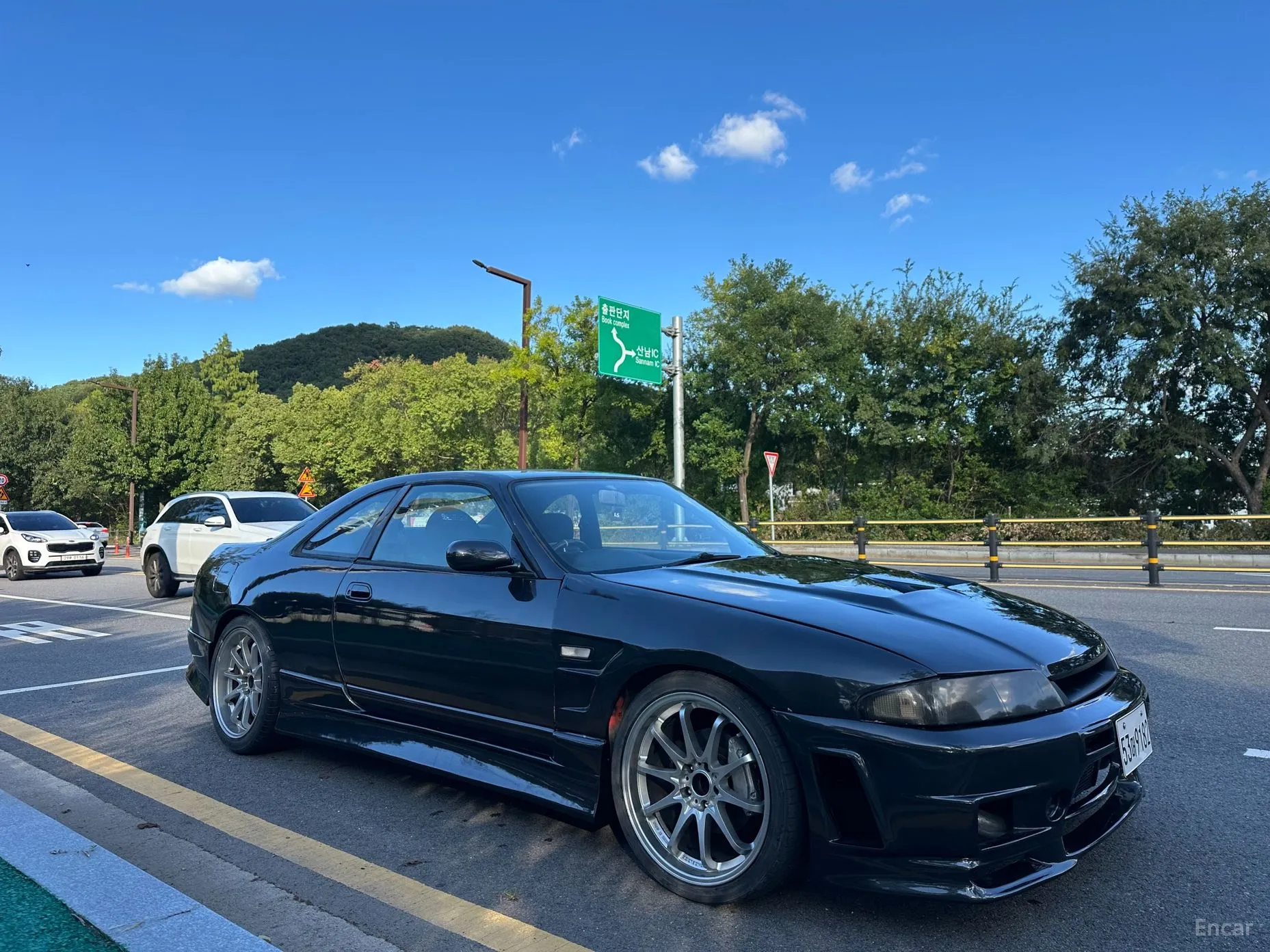 Nissan Skyline превью 6