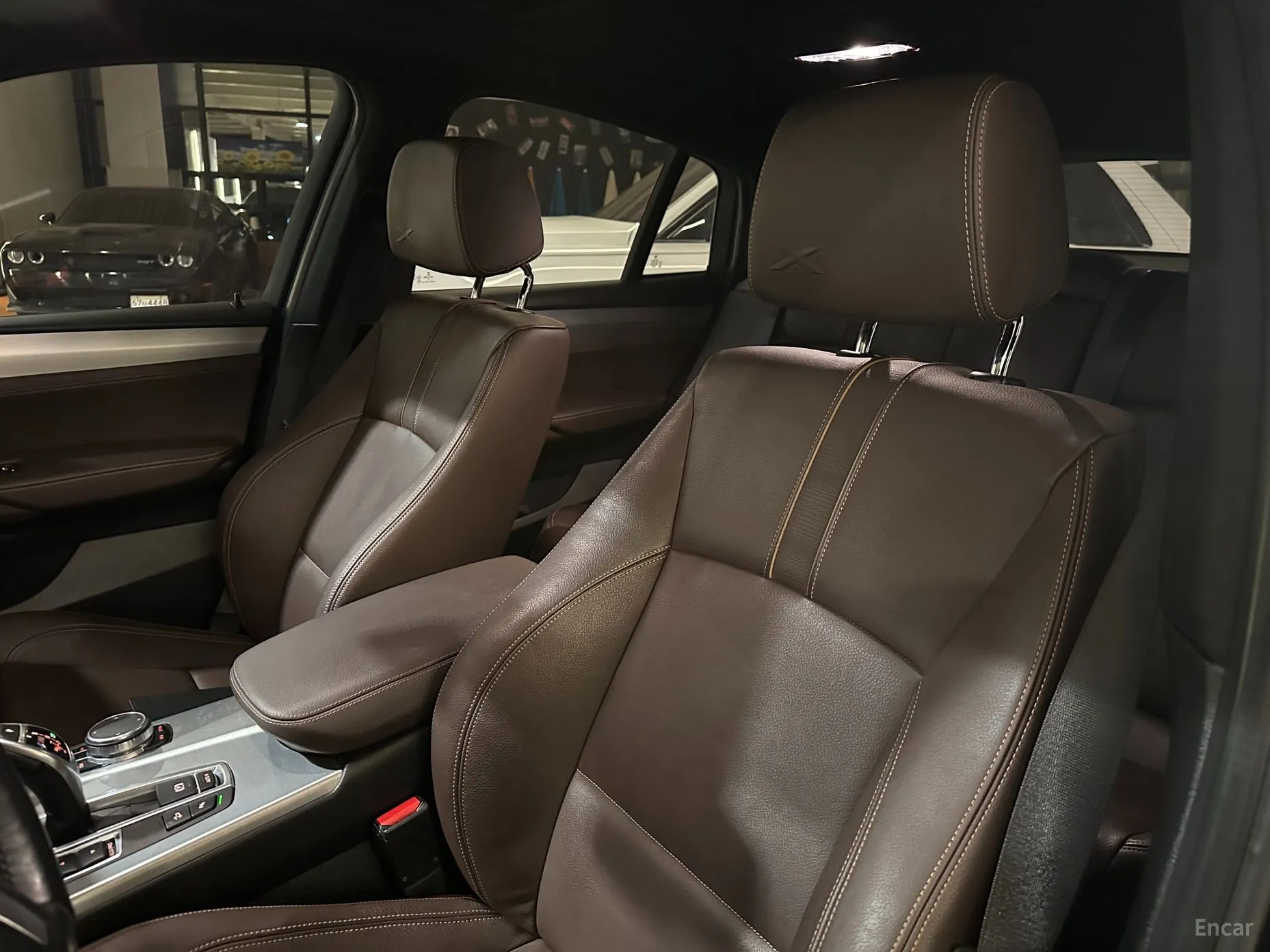 BMW X4 (F26) превью 16