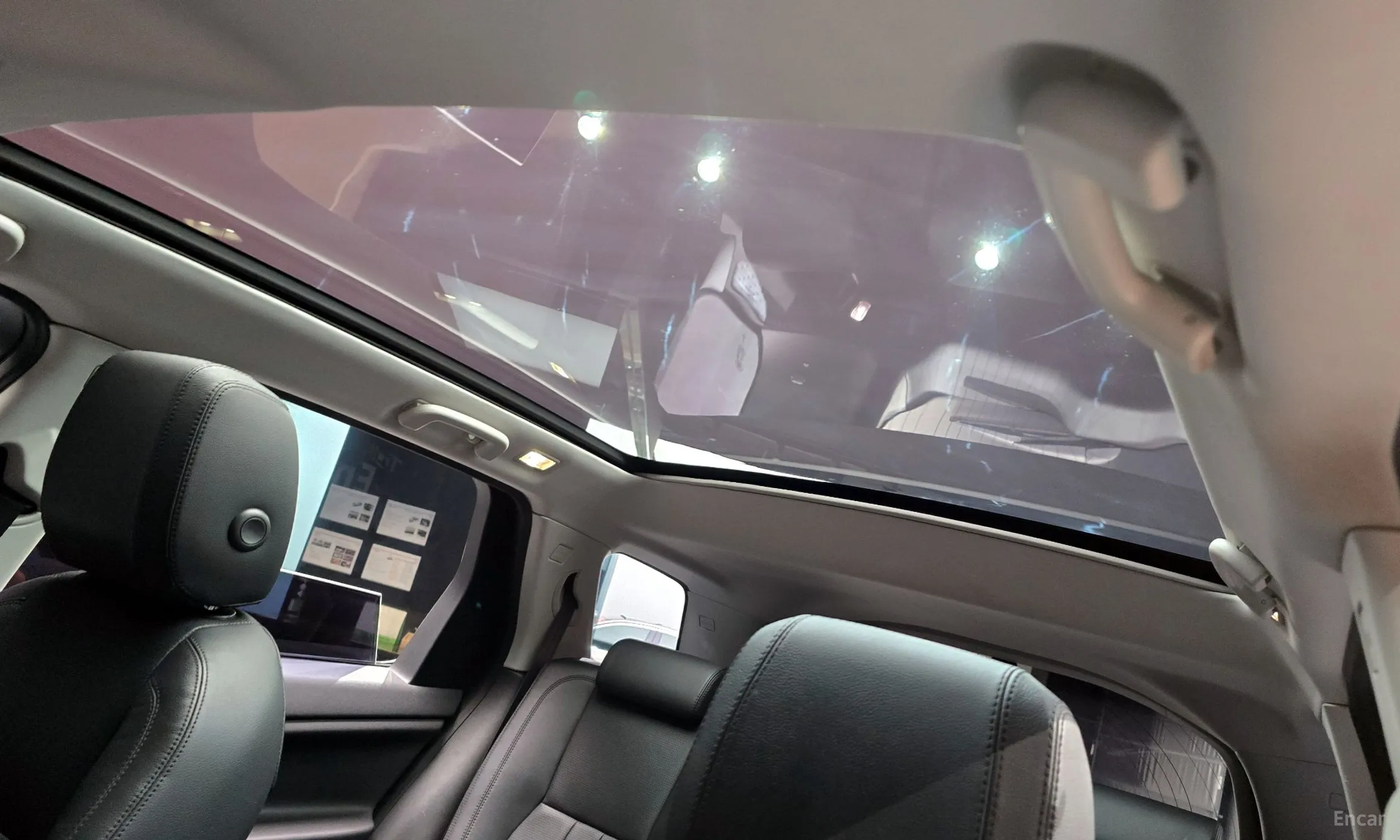 Land Rover Discovery Sports превью 19