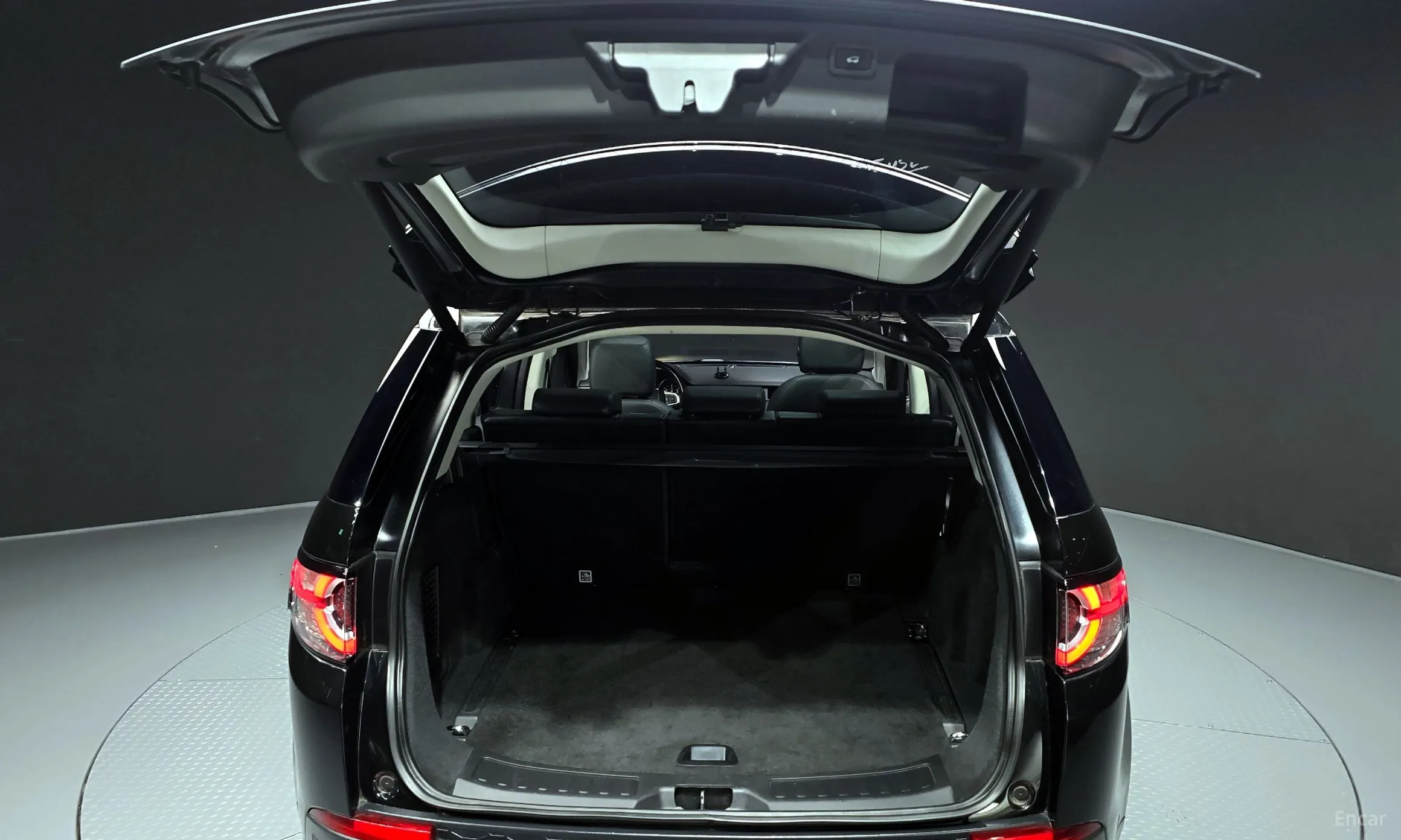 Land Rover Discovery Sports превью 20