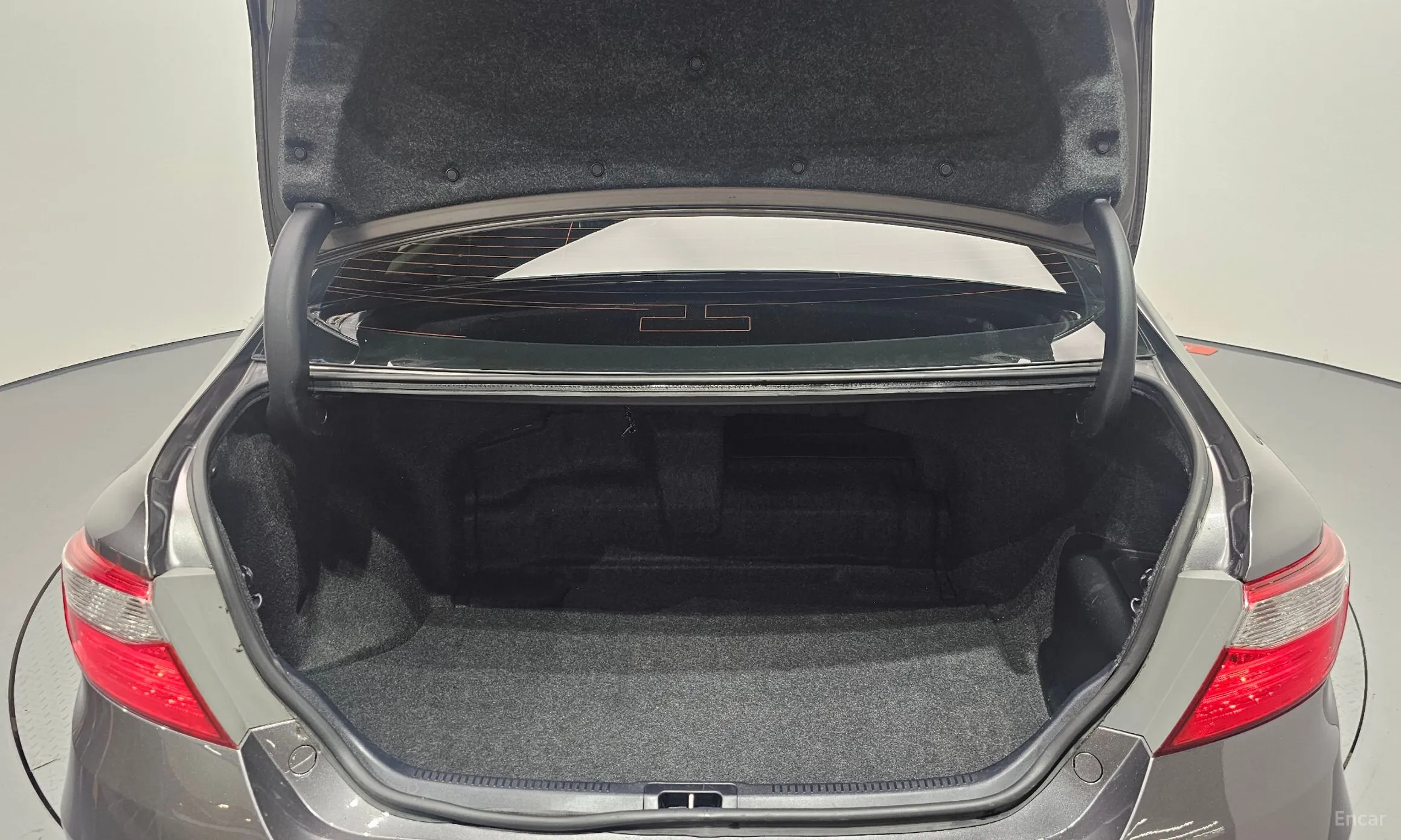 Toyota New Camry превью 20