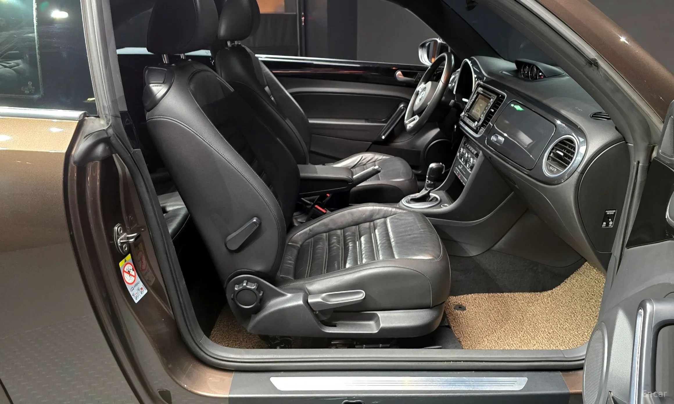 Volkswagen The Beetle превью 11