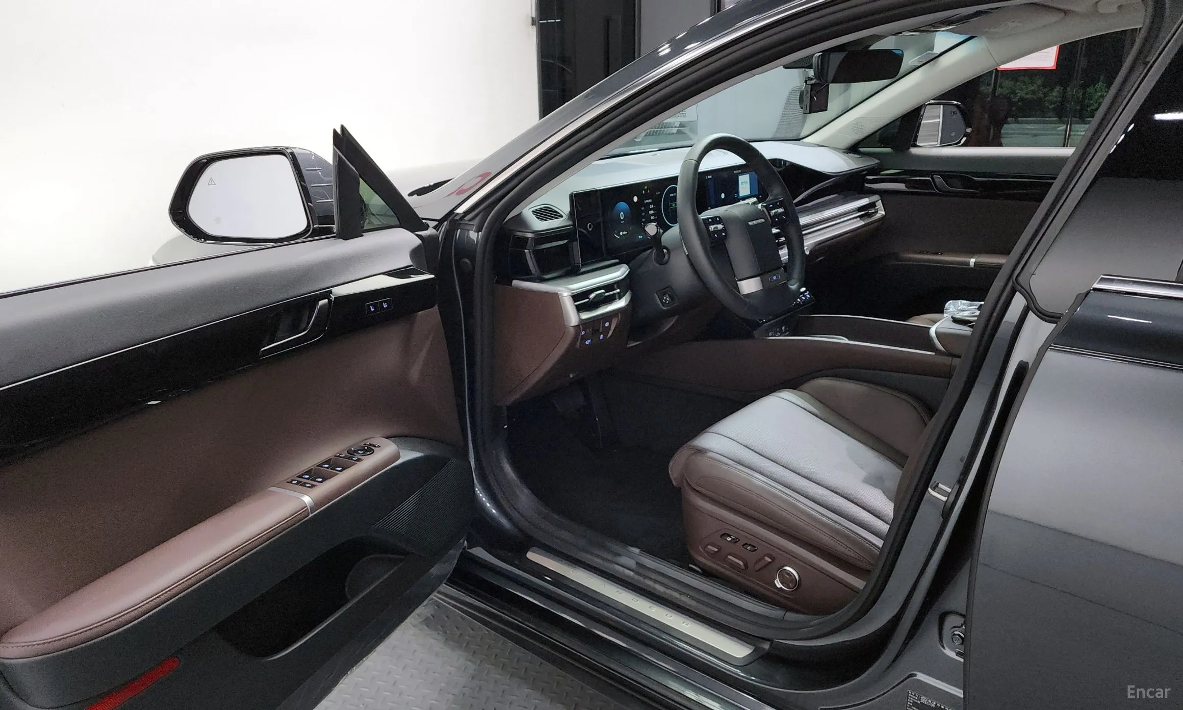 Hyundai Grandeur (GN7) превью 10
