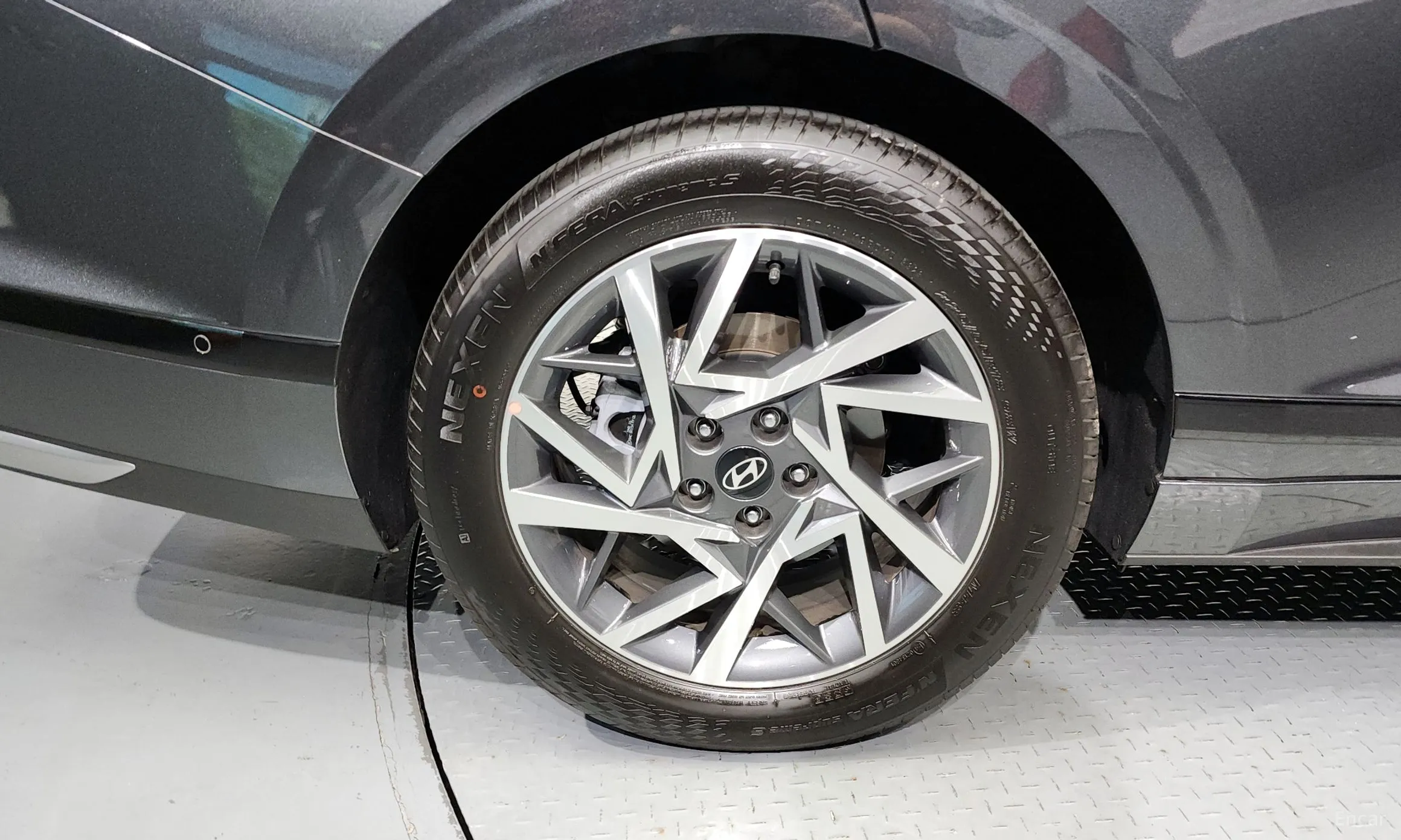 Hyundai Grandeur (GN7) превью 5