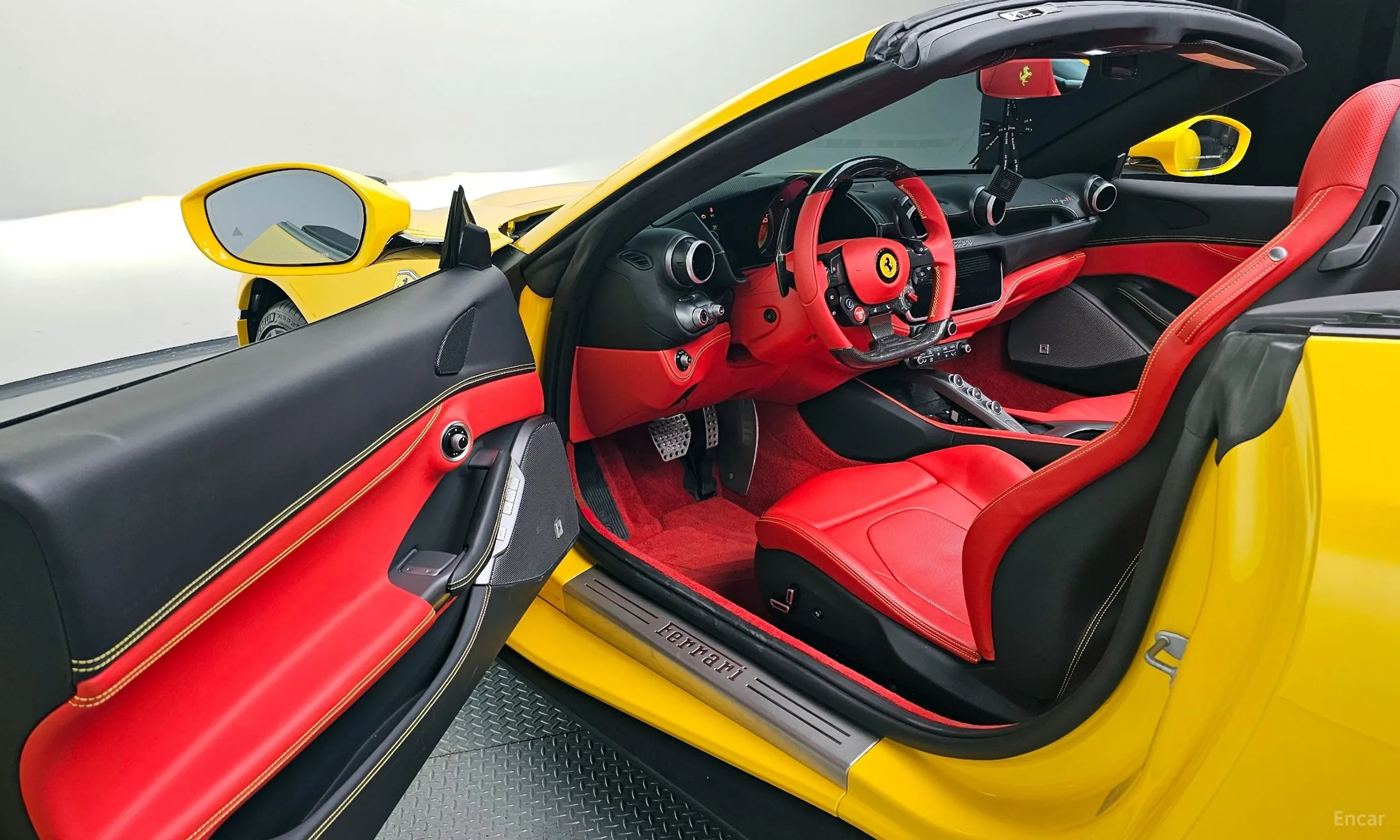 Ferrari Portofino превью 10
