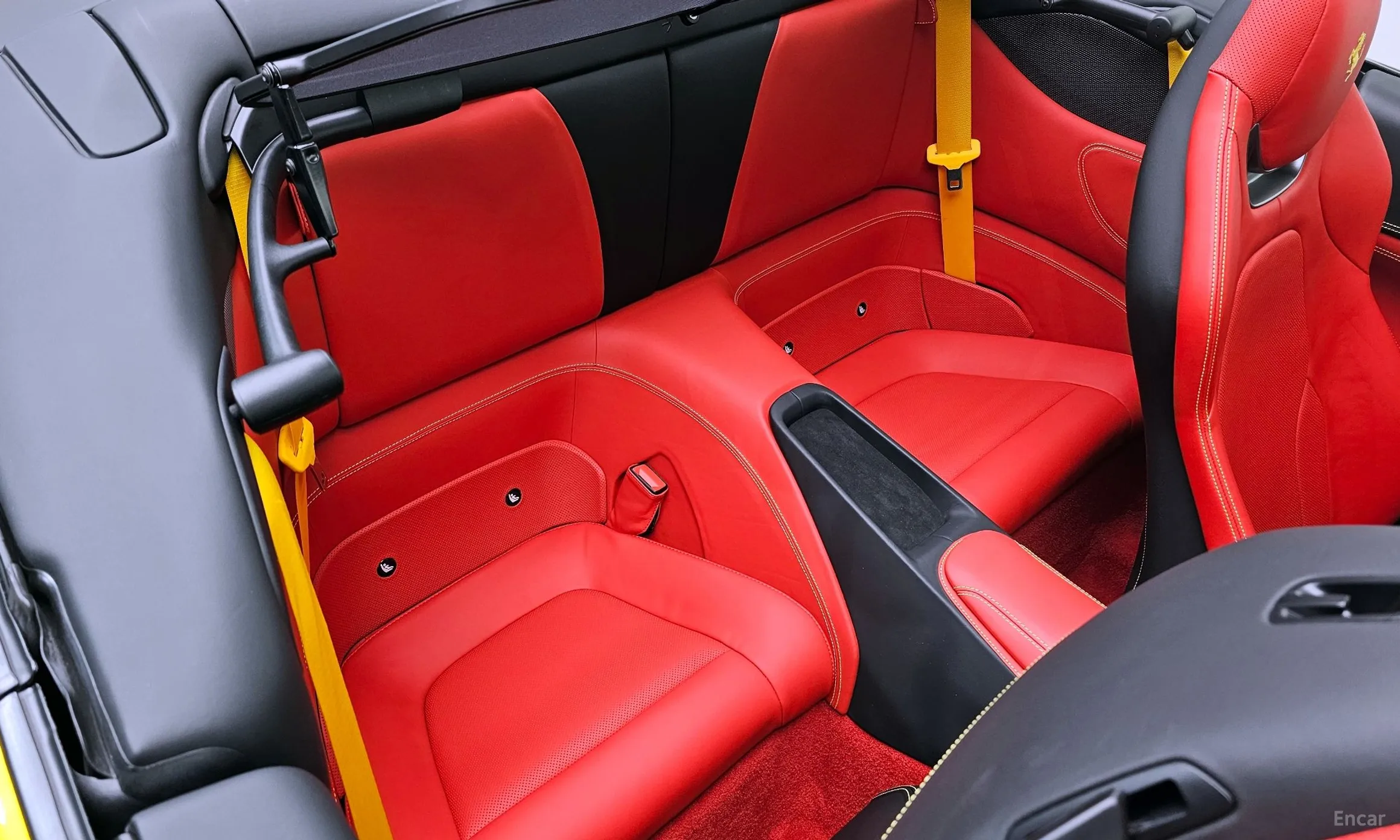 Ferrari Portofino превью 12