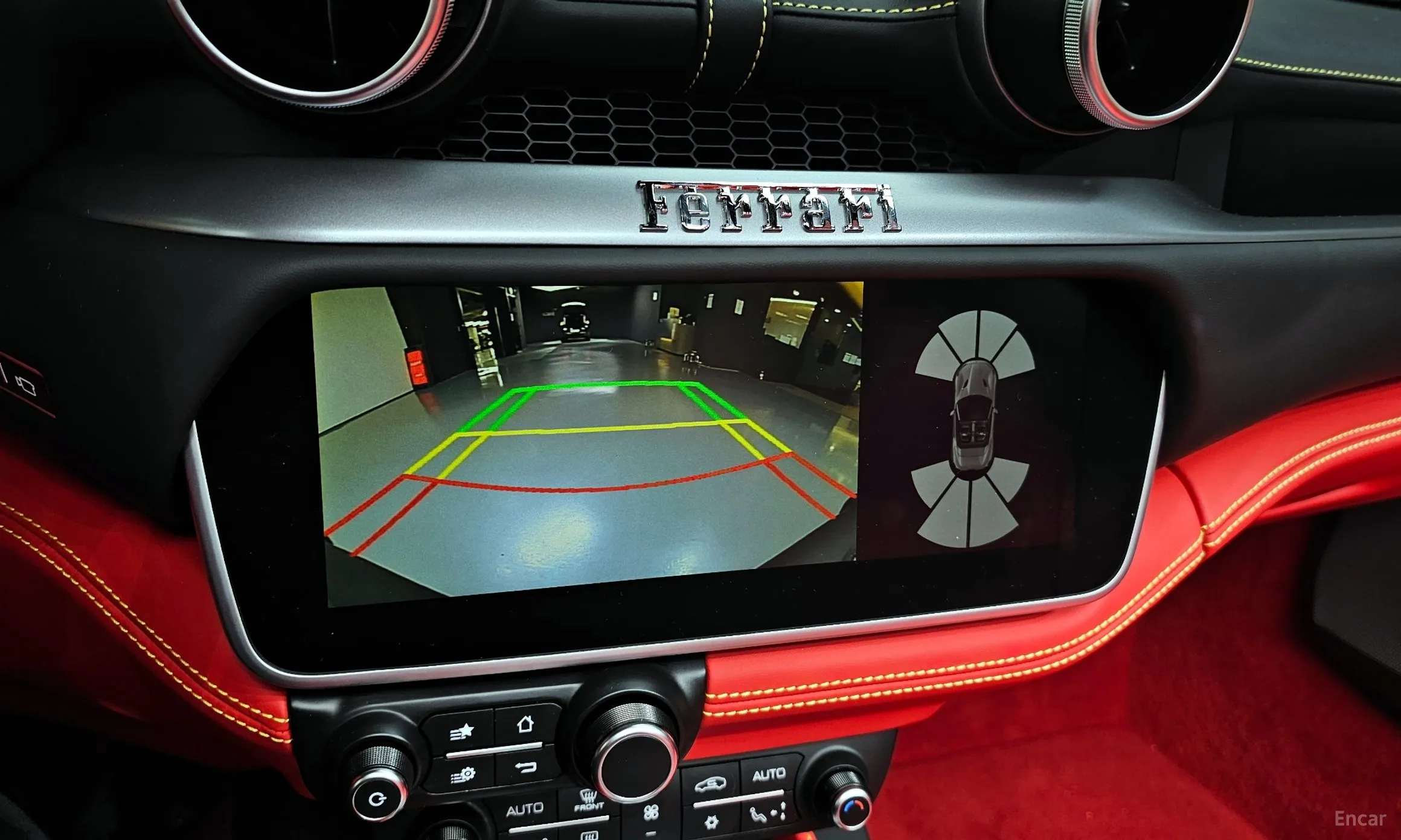 Ferrari Portofino превью 16