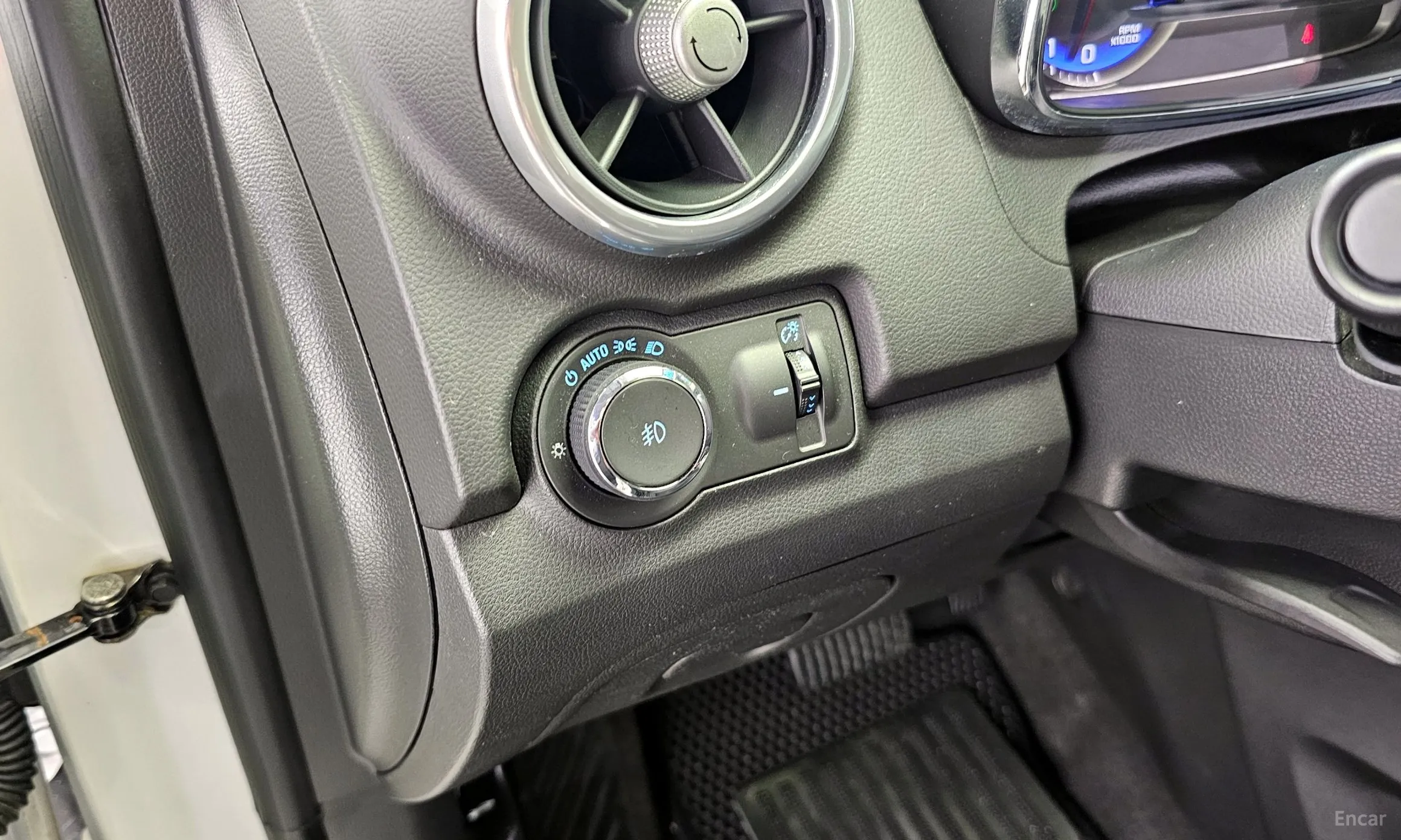 Chevrolet (GM Daewoo) Trax превью 18
