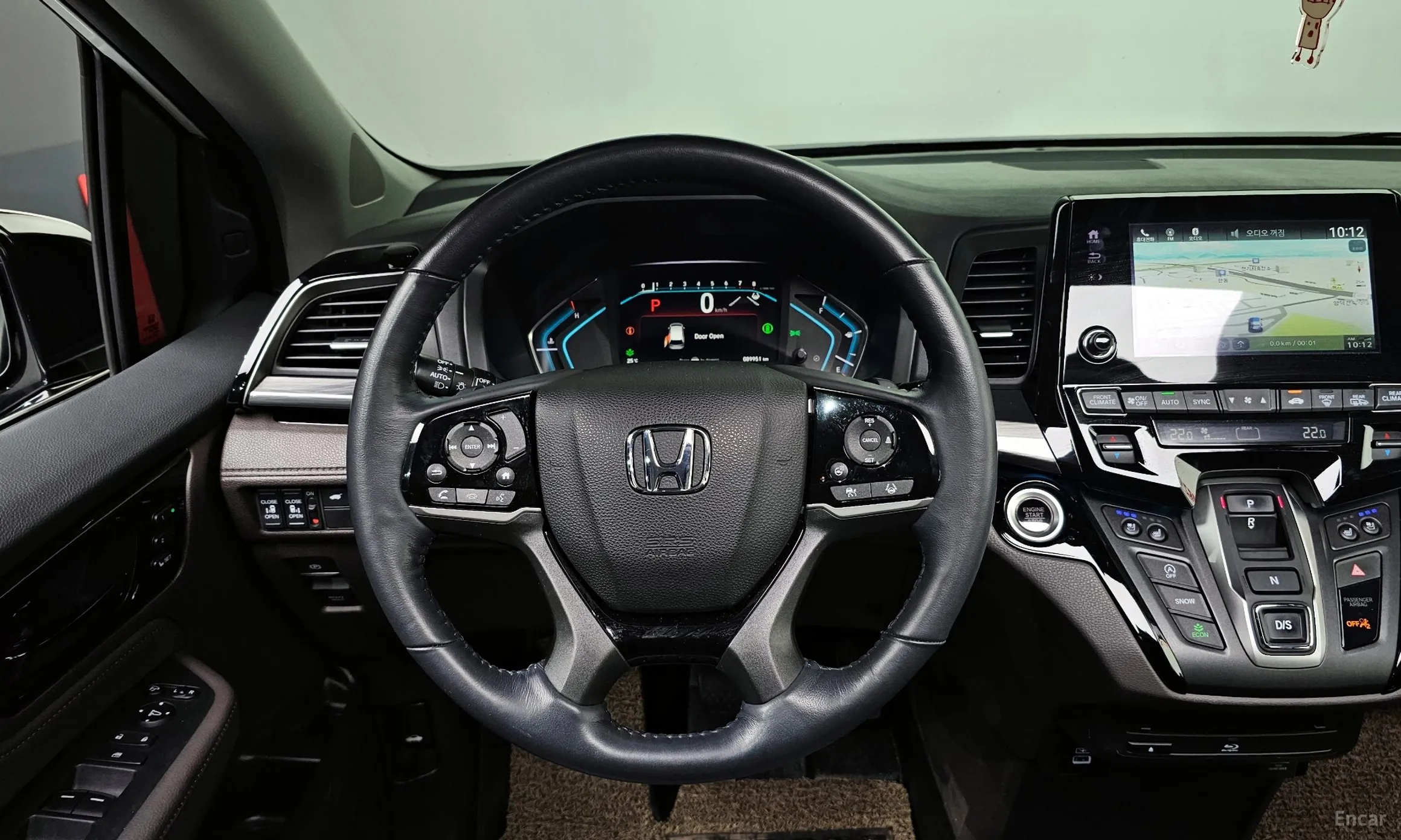 Honda Odyssey превью 13
