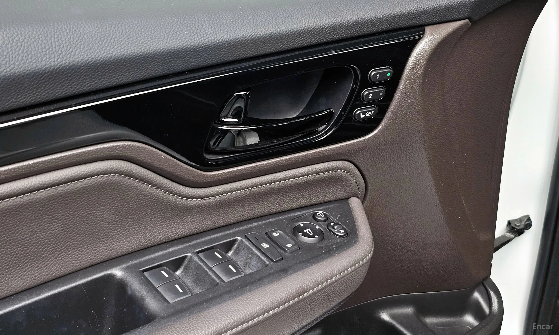 Honda Odyssey превью 14