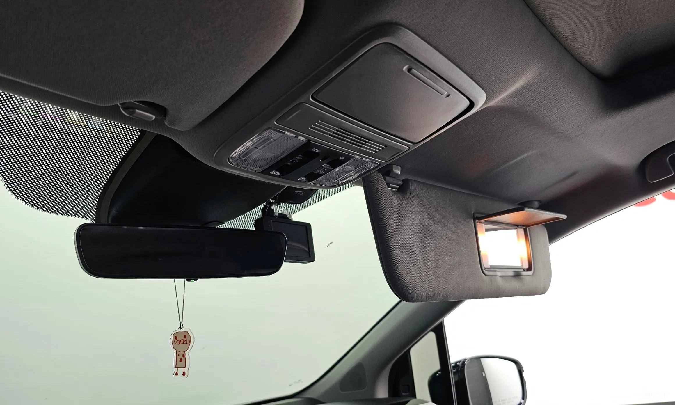 Honda Odyssey превью 18