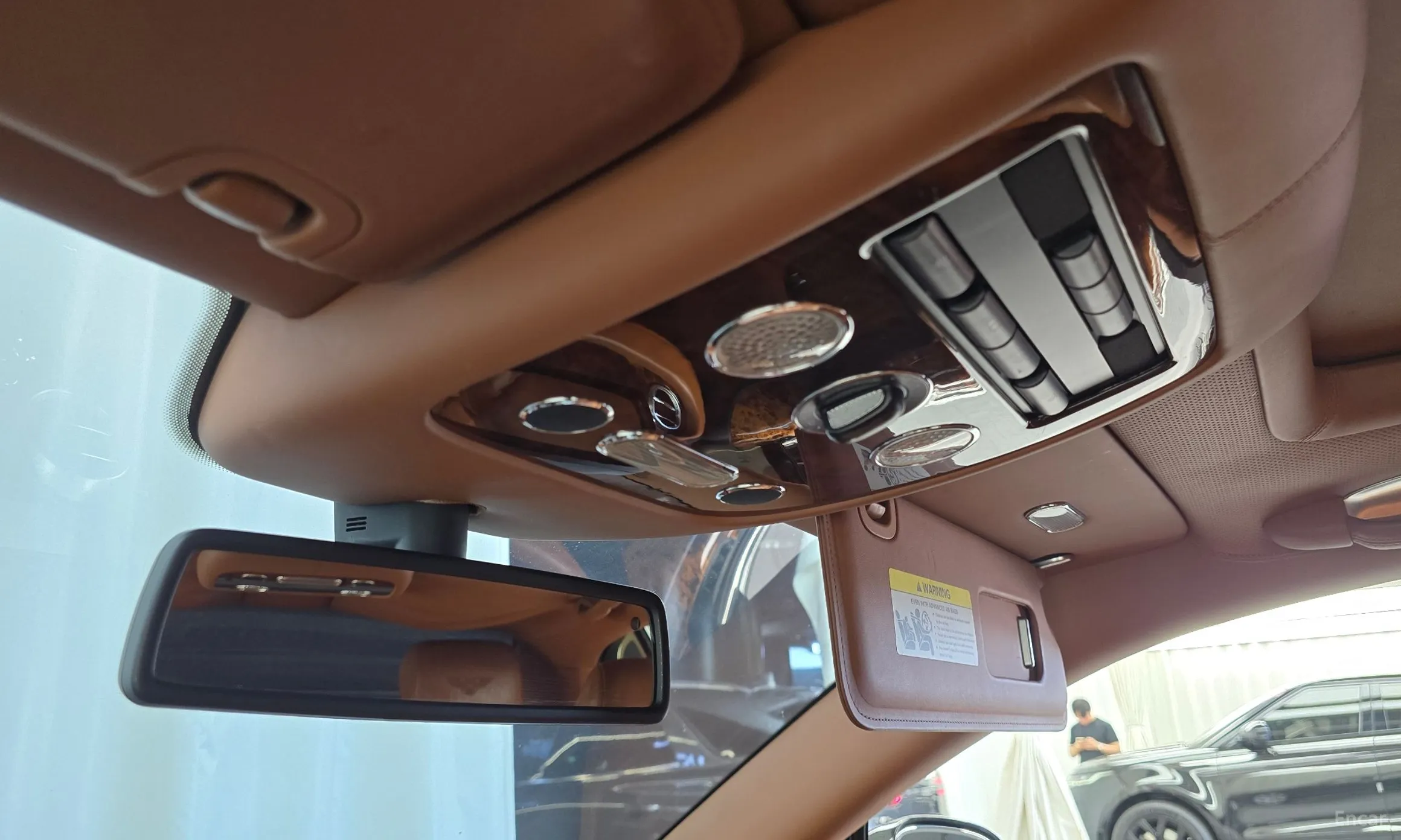 Bentley Flying Spur Gen 1 превью 17