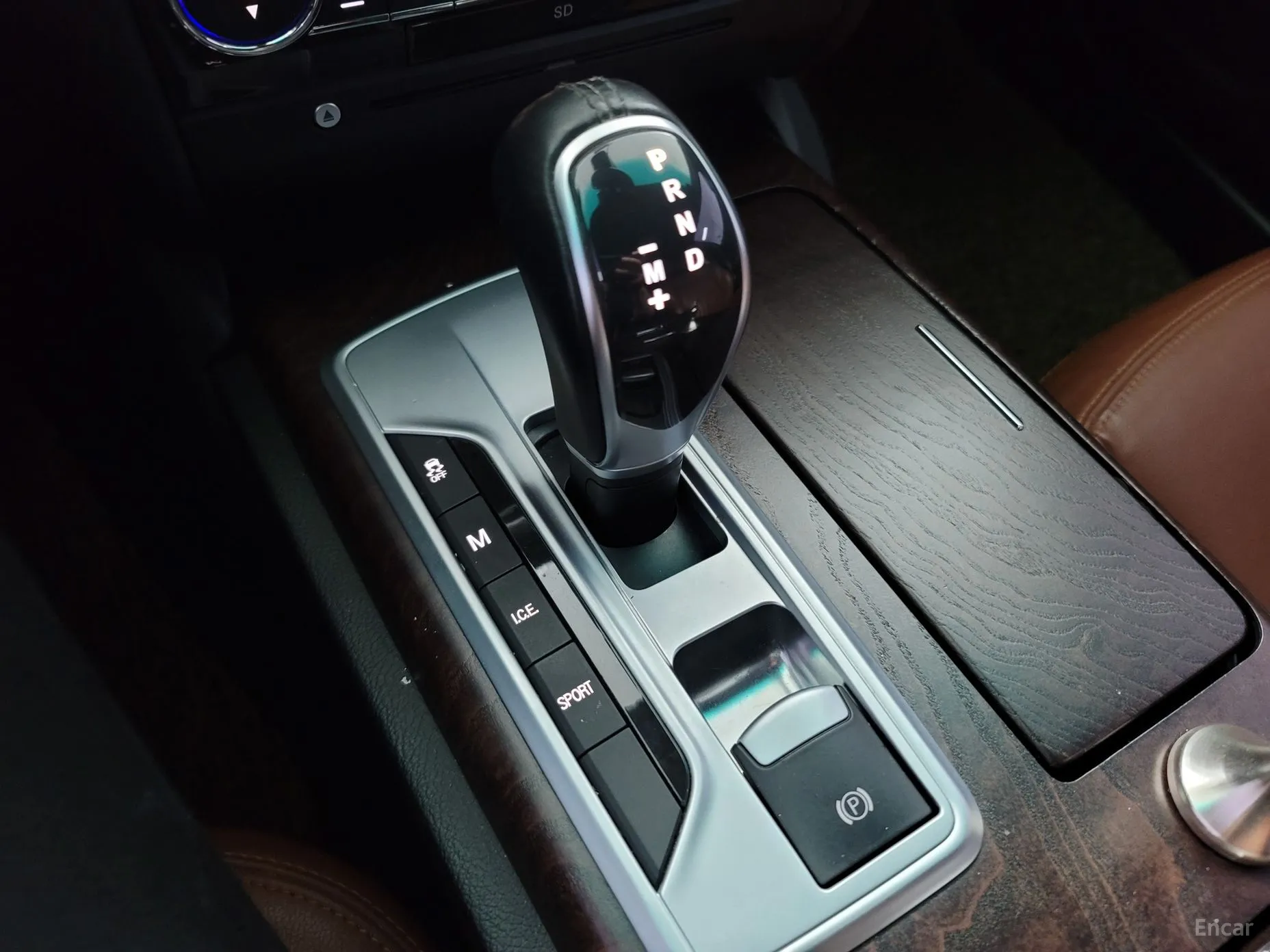 Maserati Ghibli превью 18