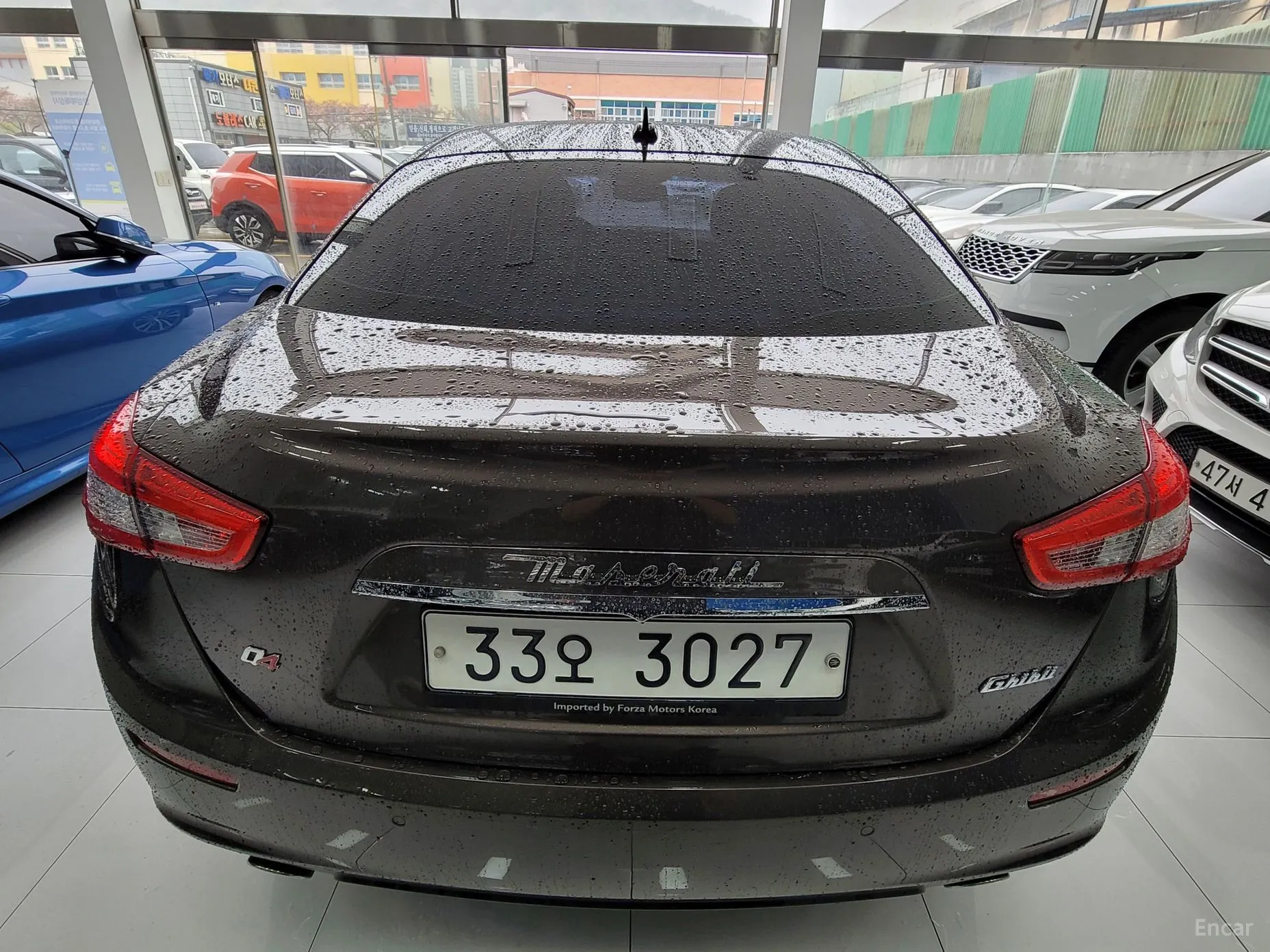 Maserati Ghibli превью 5