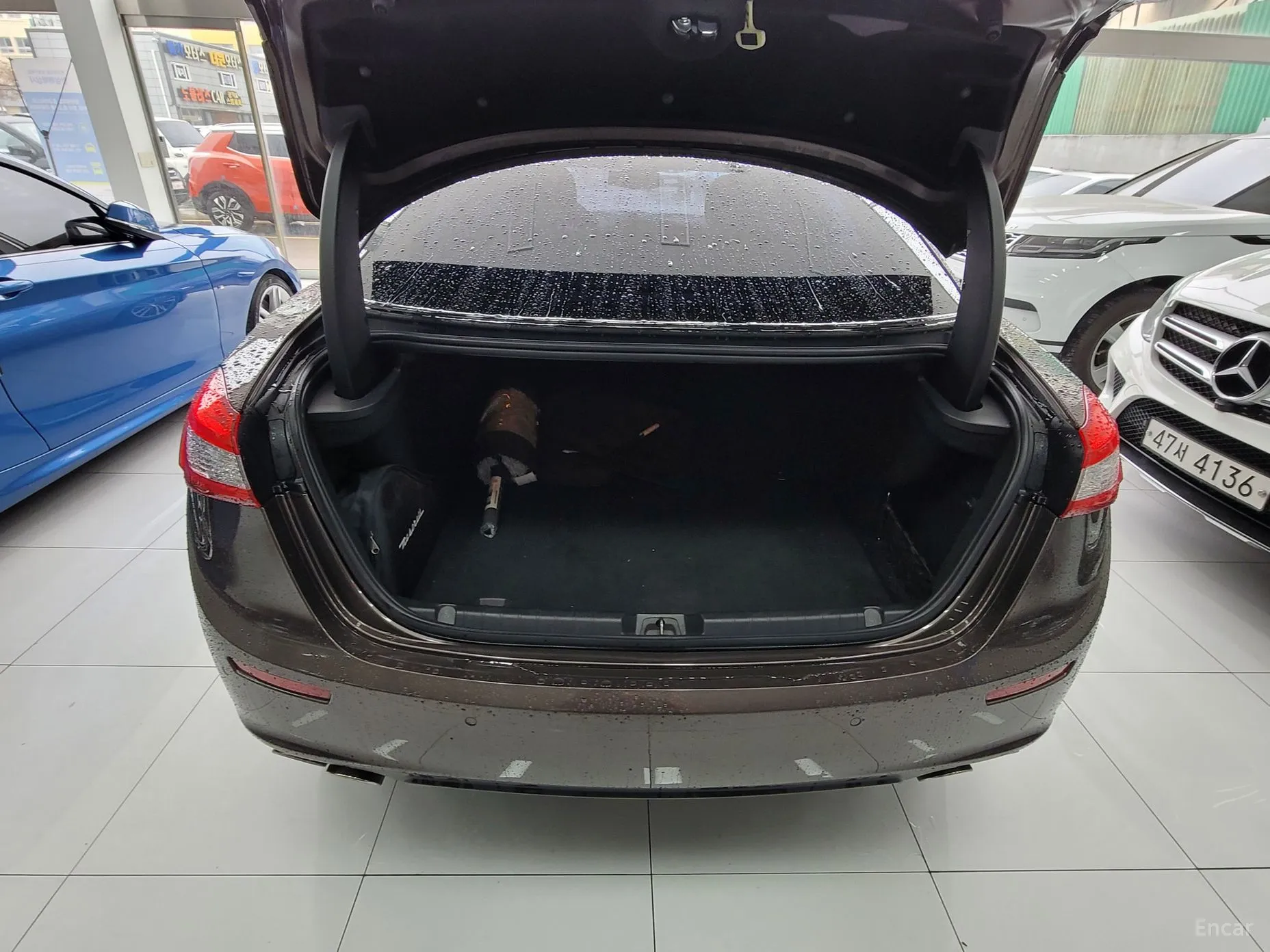Maserati Ghibli превью 6