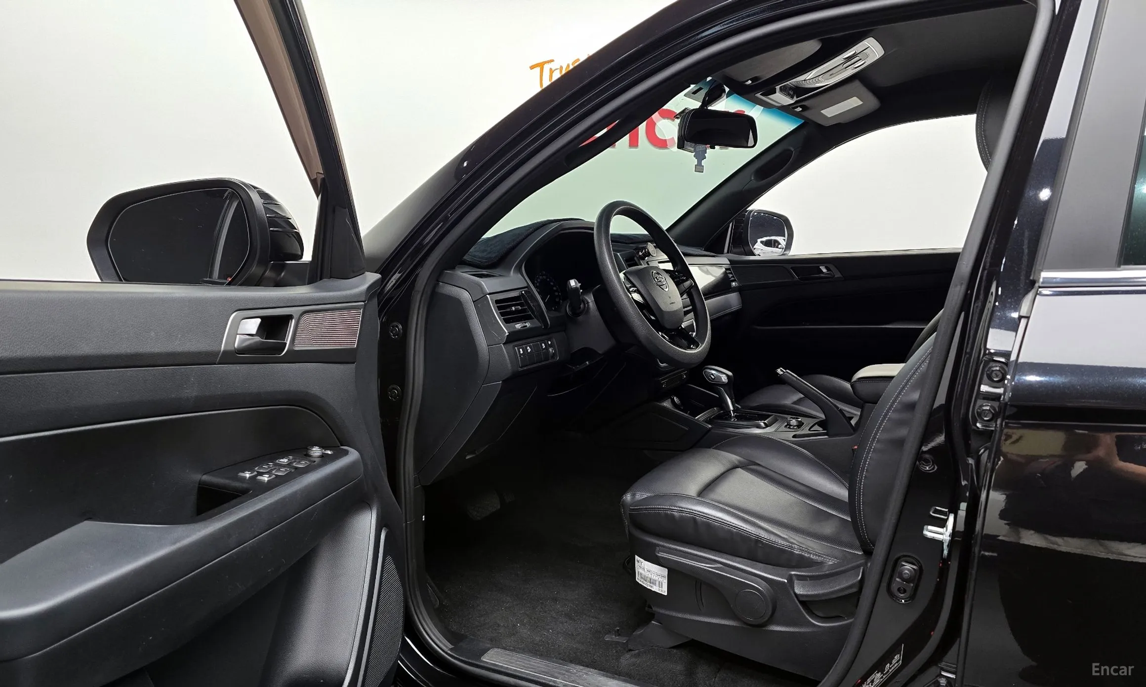 KG Mobility (SsangYong) Rexton Sports превью 11