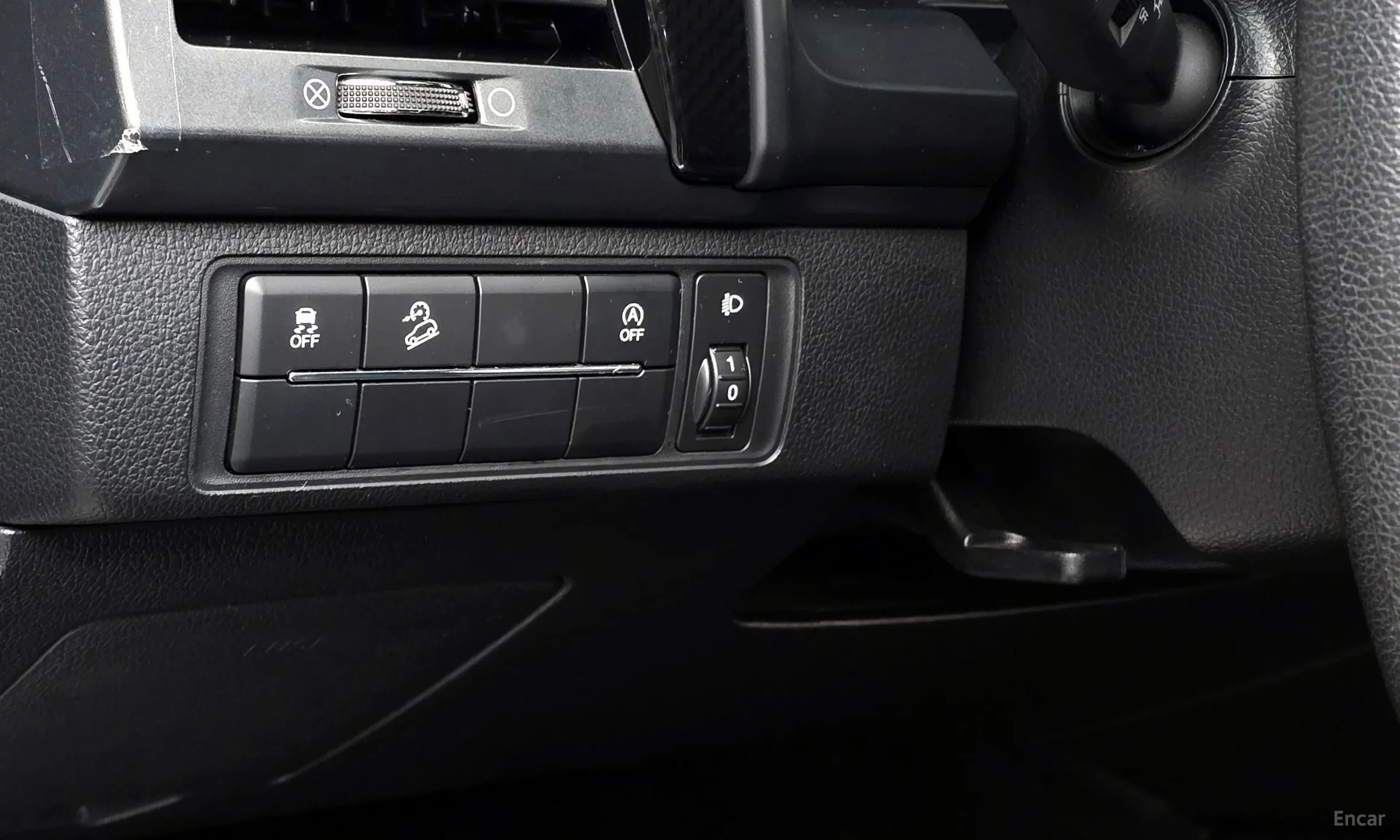 KG Mobility (SsangYong) Rexton Sports превью 14