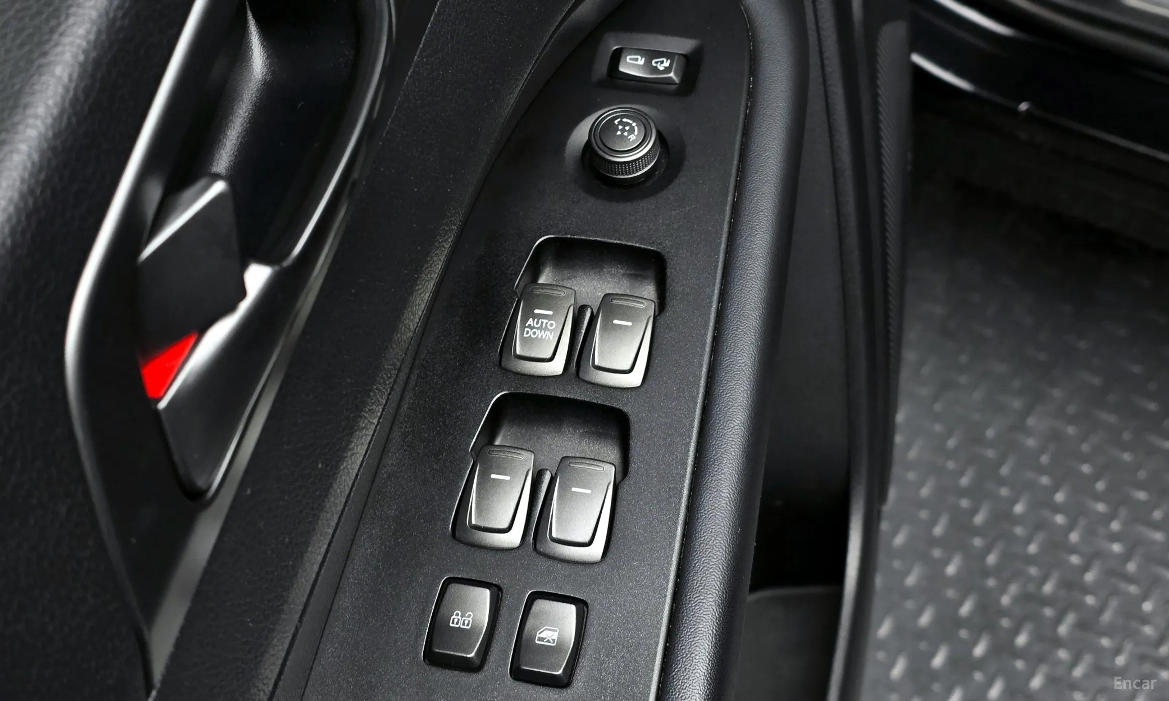 KG Mobility (SsangYong) Rexton Sports превью 18