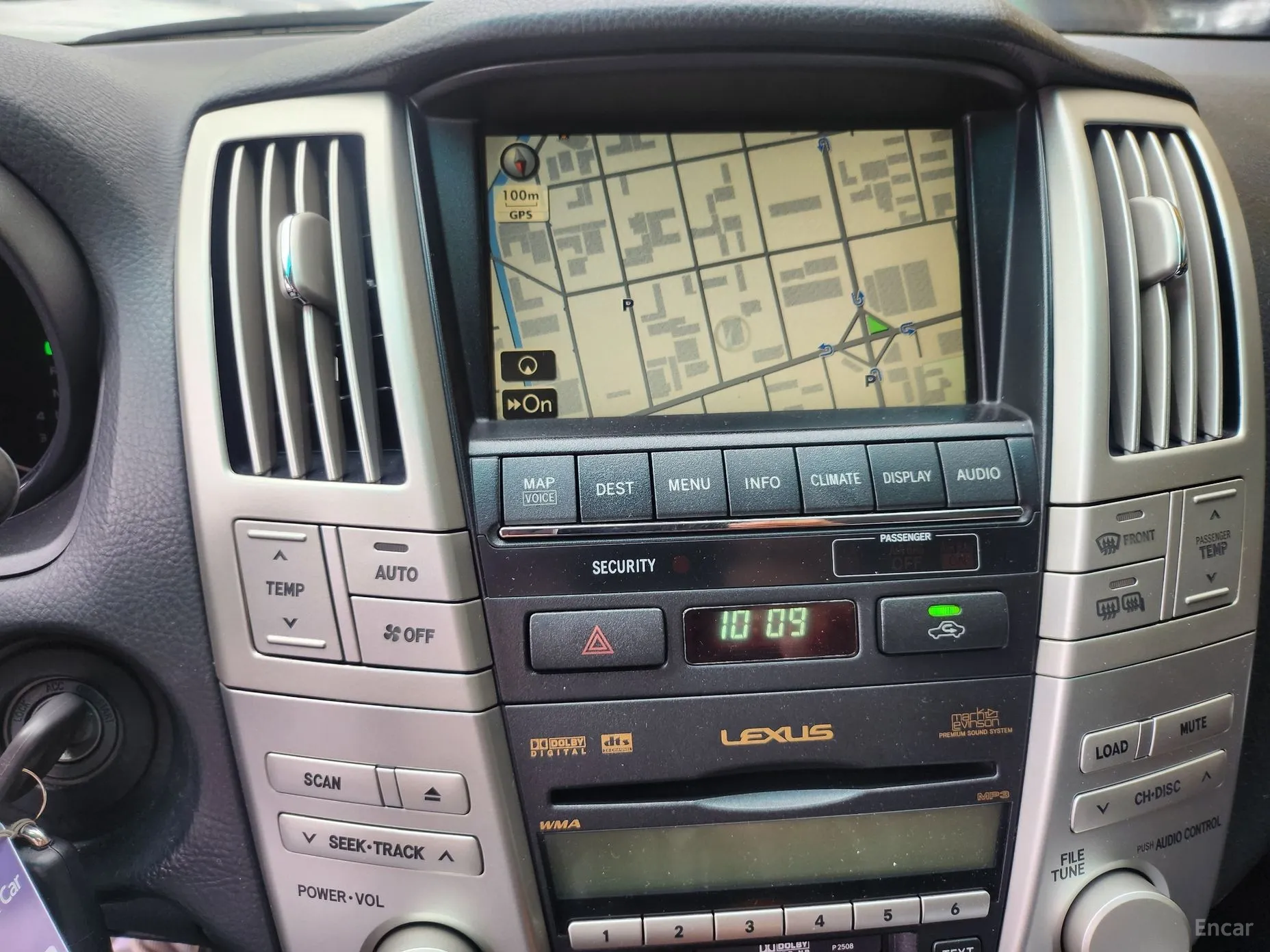 Lexus RX350 превью 18