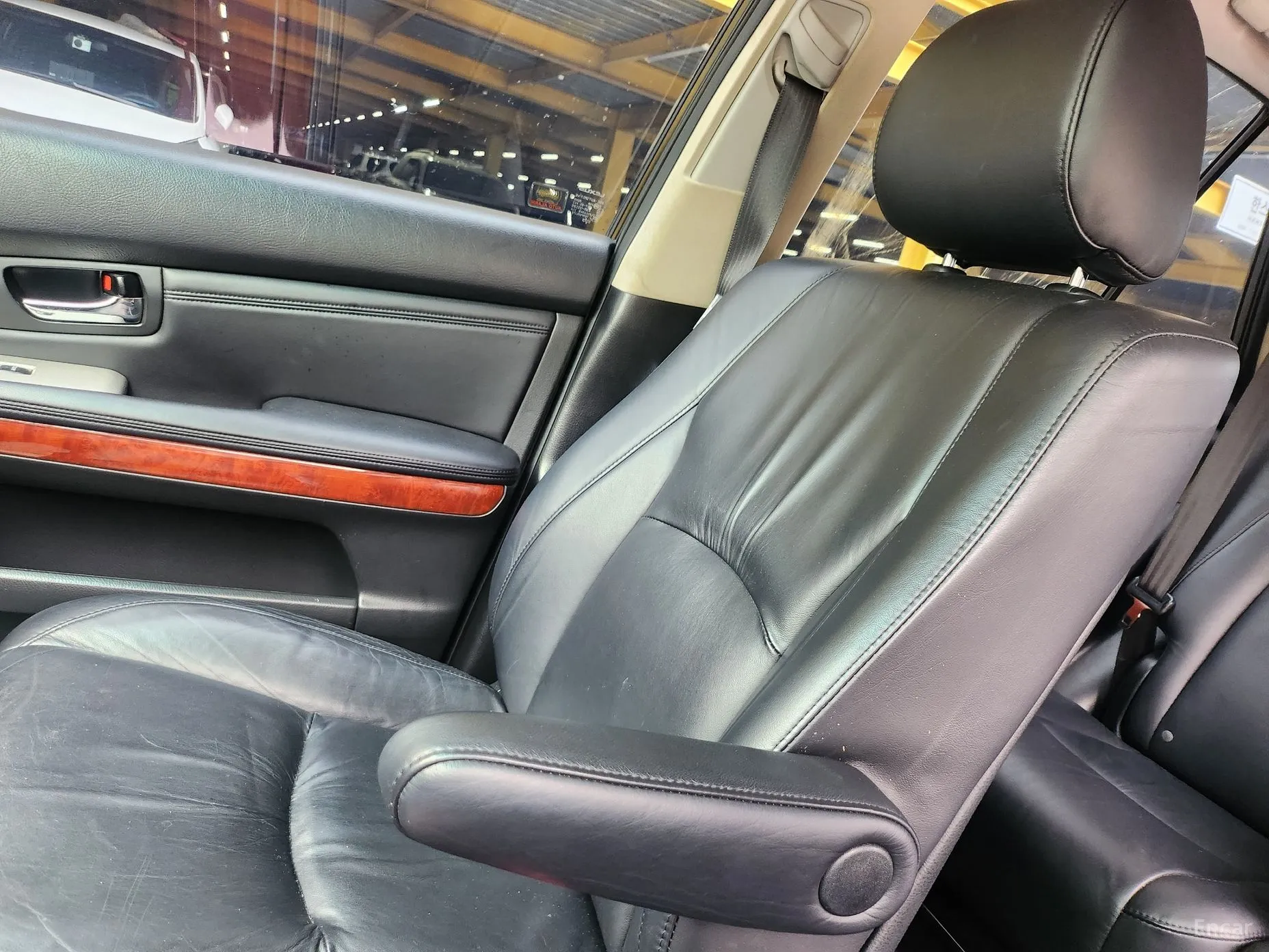 Lexus RX350 превью 20