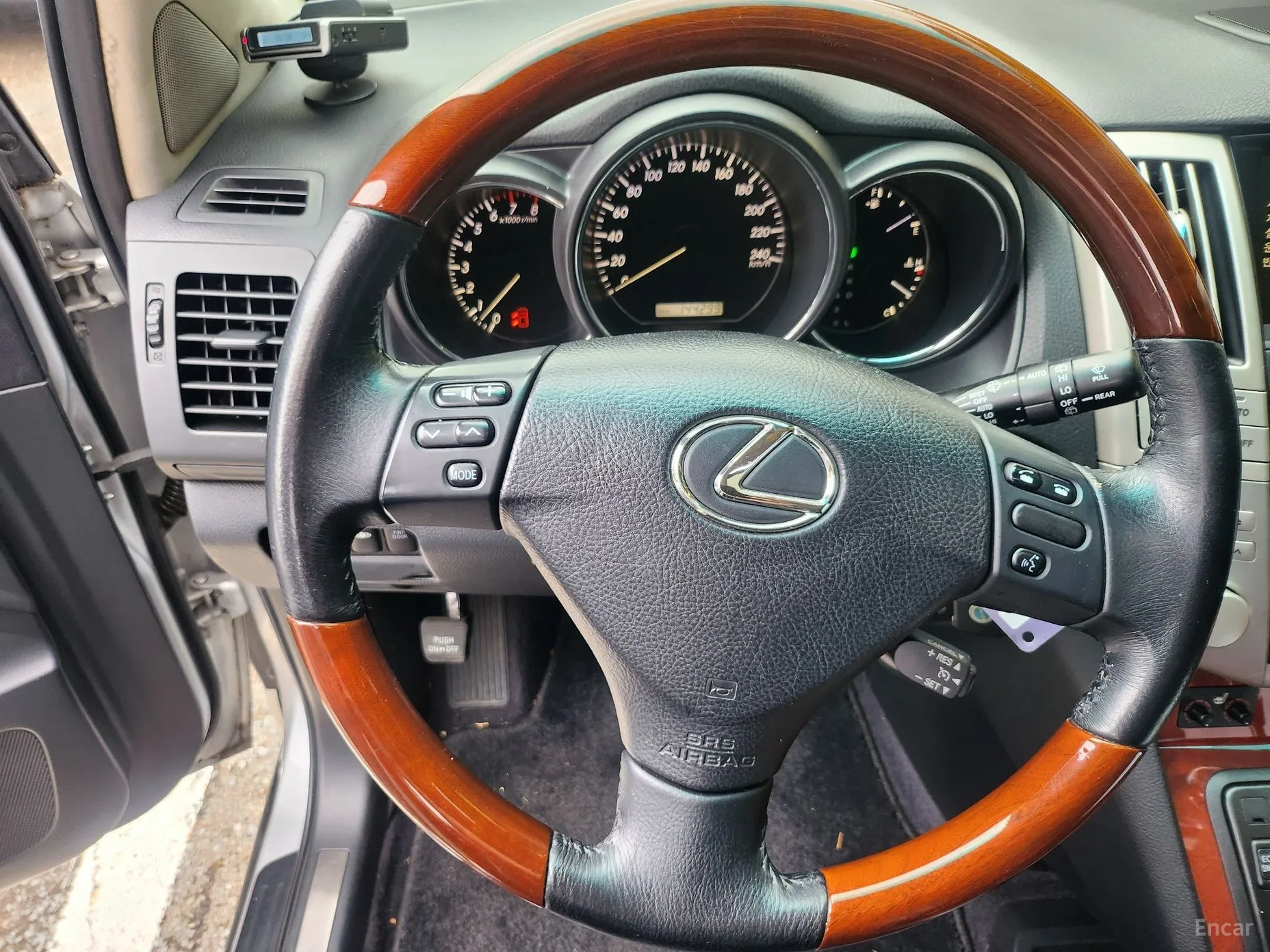 Lexus RX350 превью 8