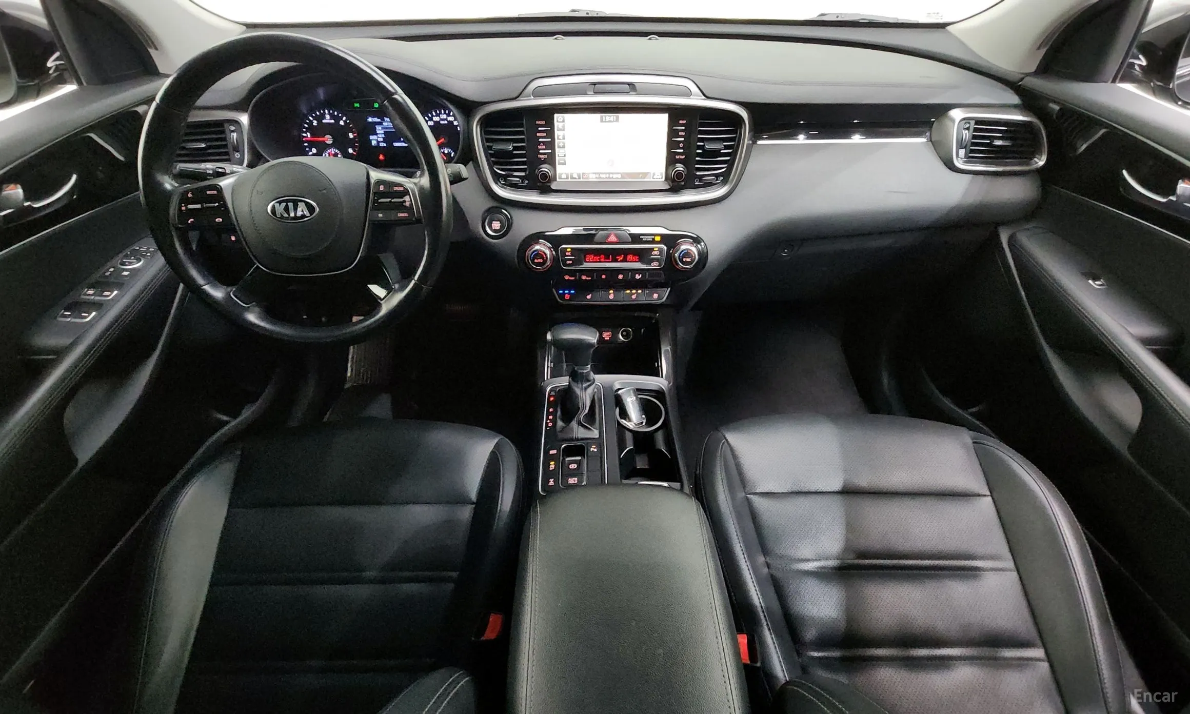 Kia Sorento превью 7