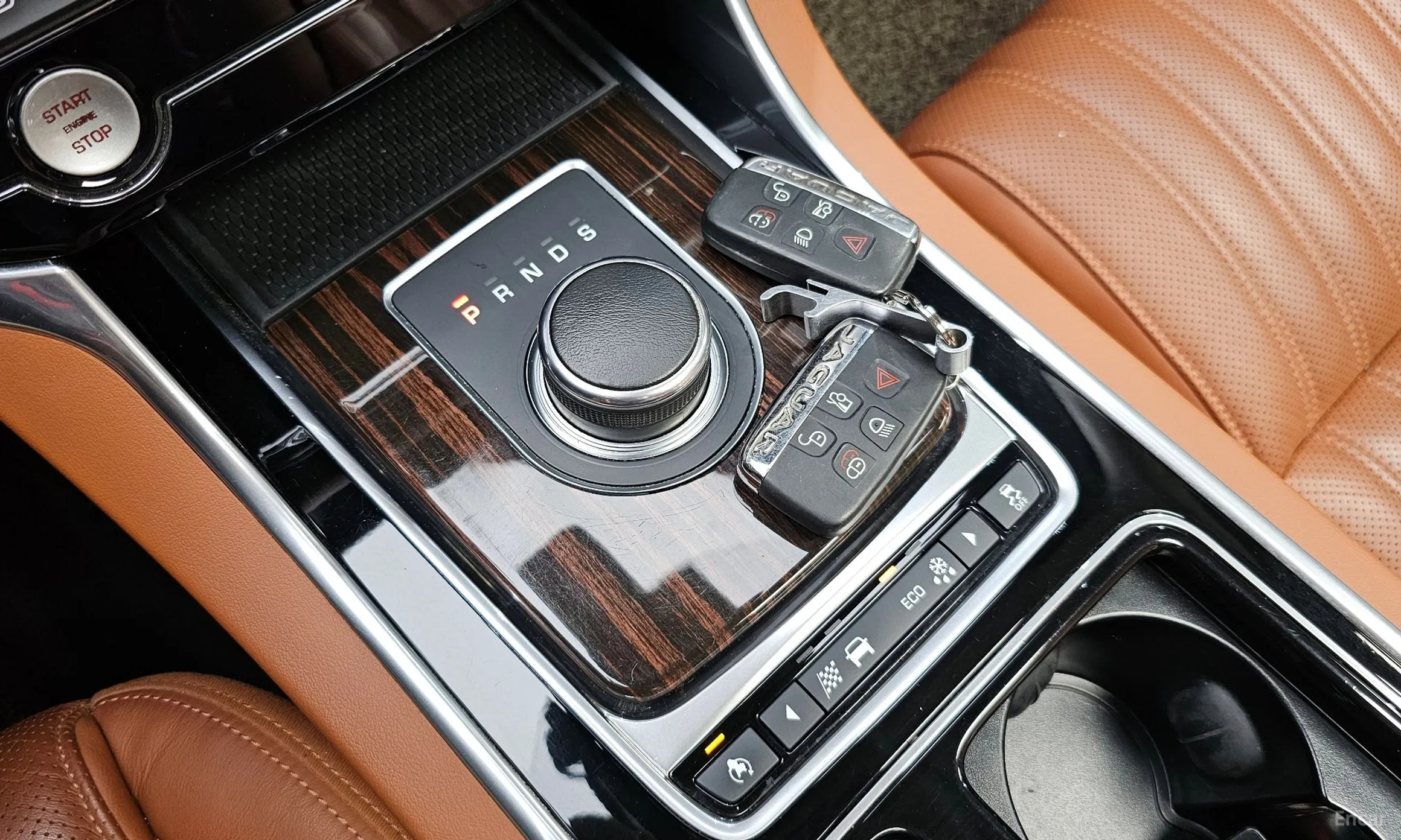 Jaguar XF (x260) превью 9