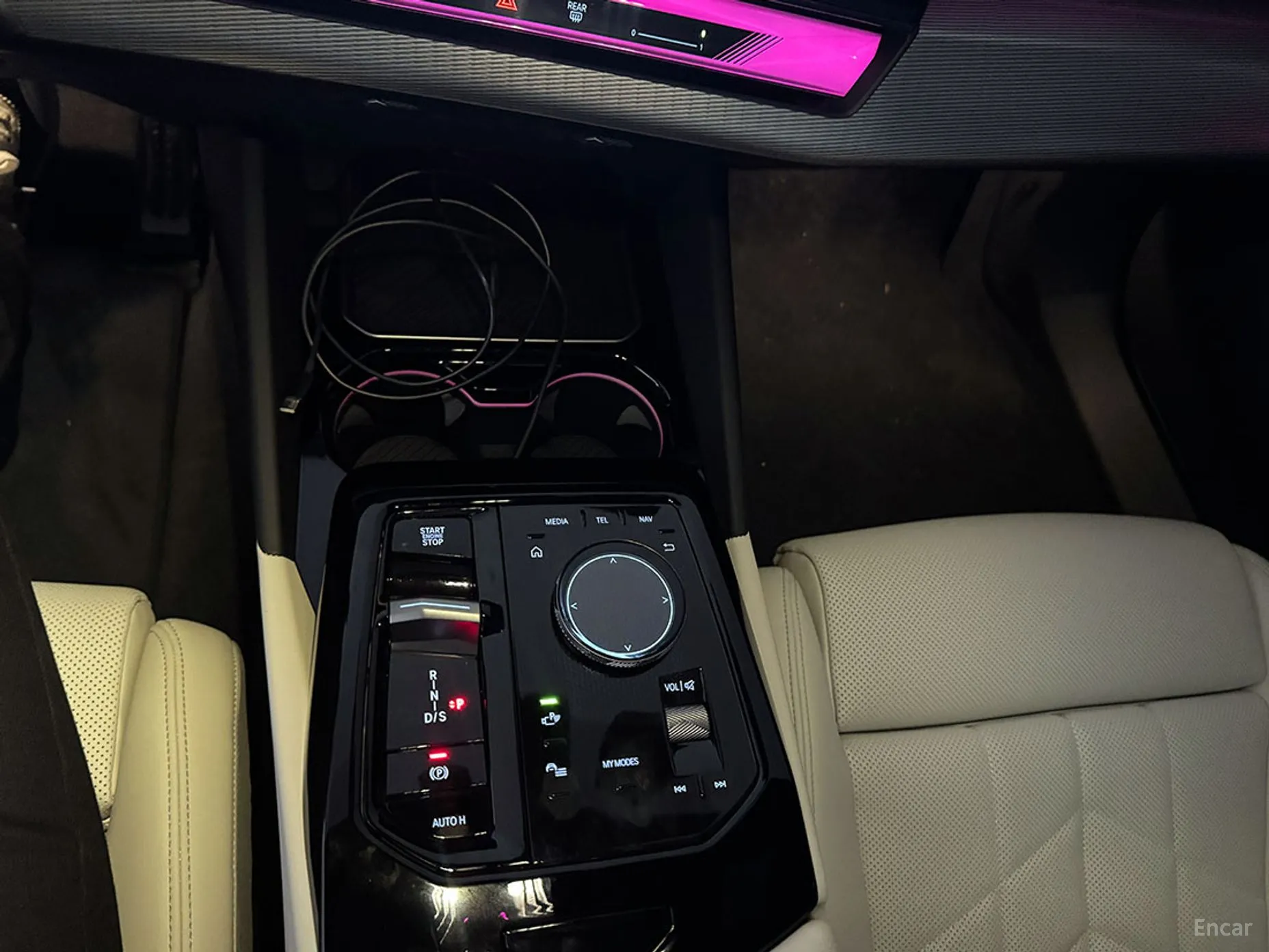 BMW 5 Series (G60) превью 15