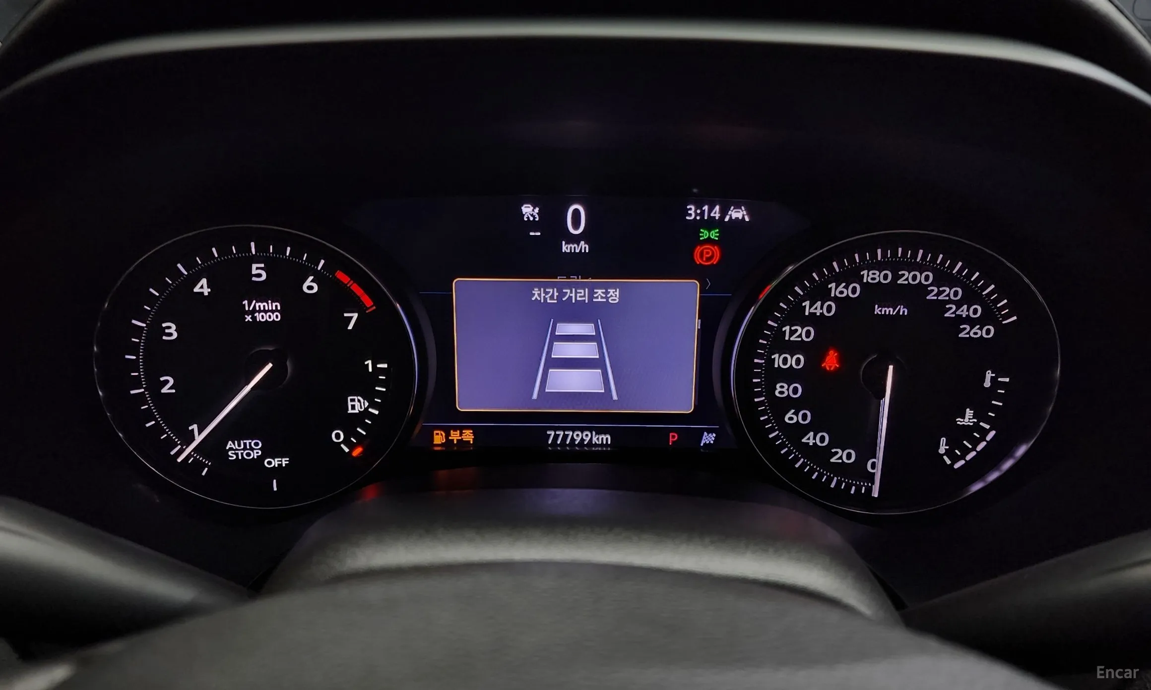 Cadillac CT4 превью 8