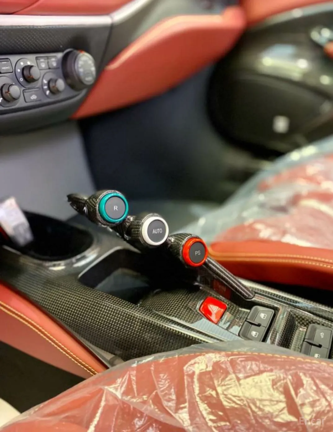 Ferrari 488 Pista превью 3