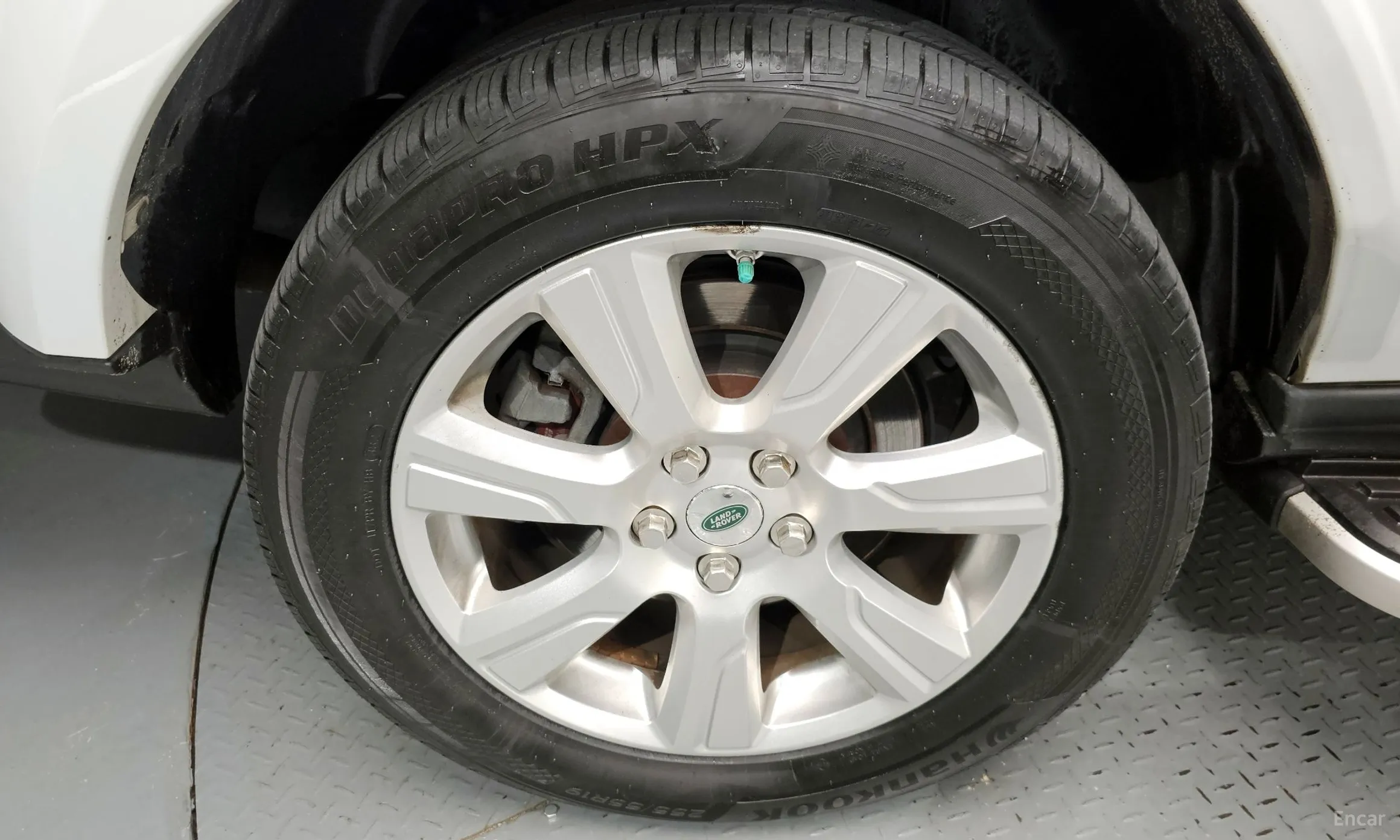 Land Rover Discovery 4 превью 5