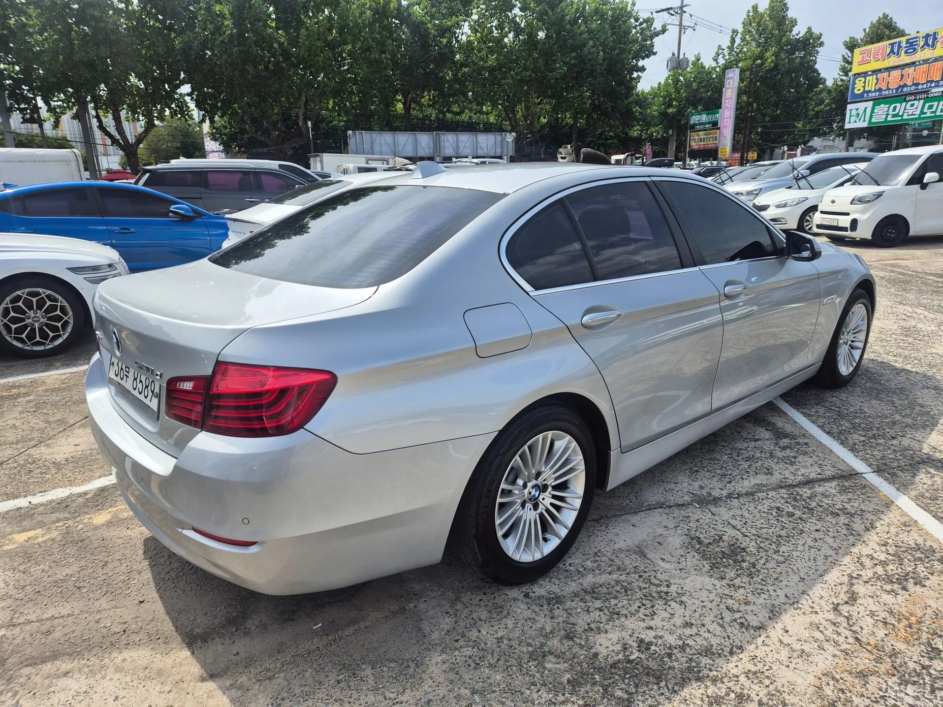 BMW 5 Series (F10) превью 2