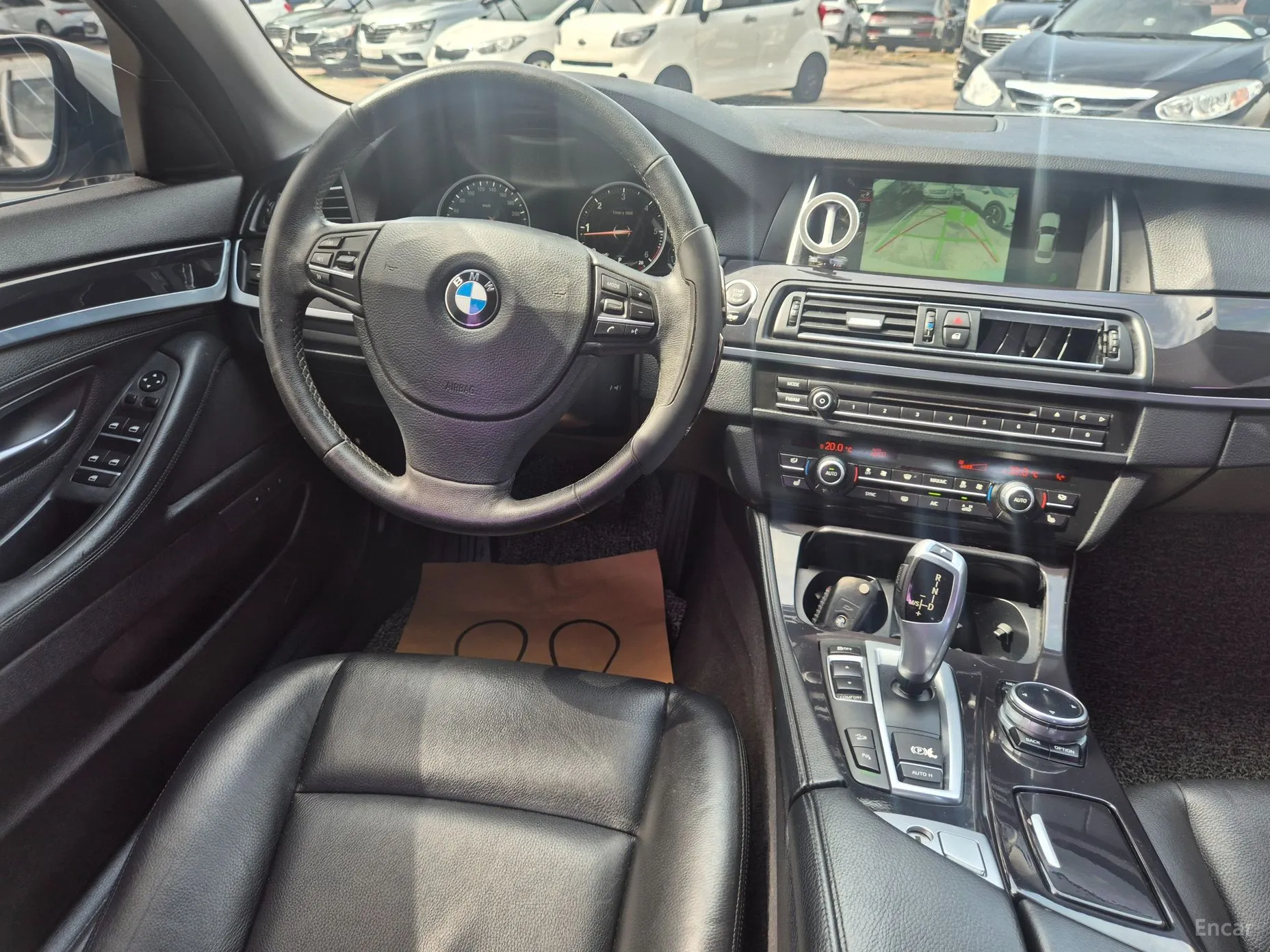 BMW 5 Series (F10) превью 9