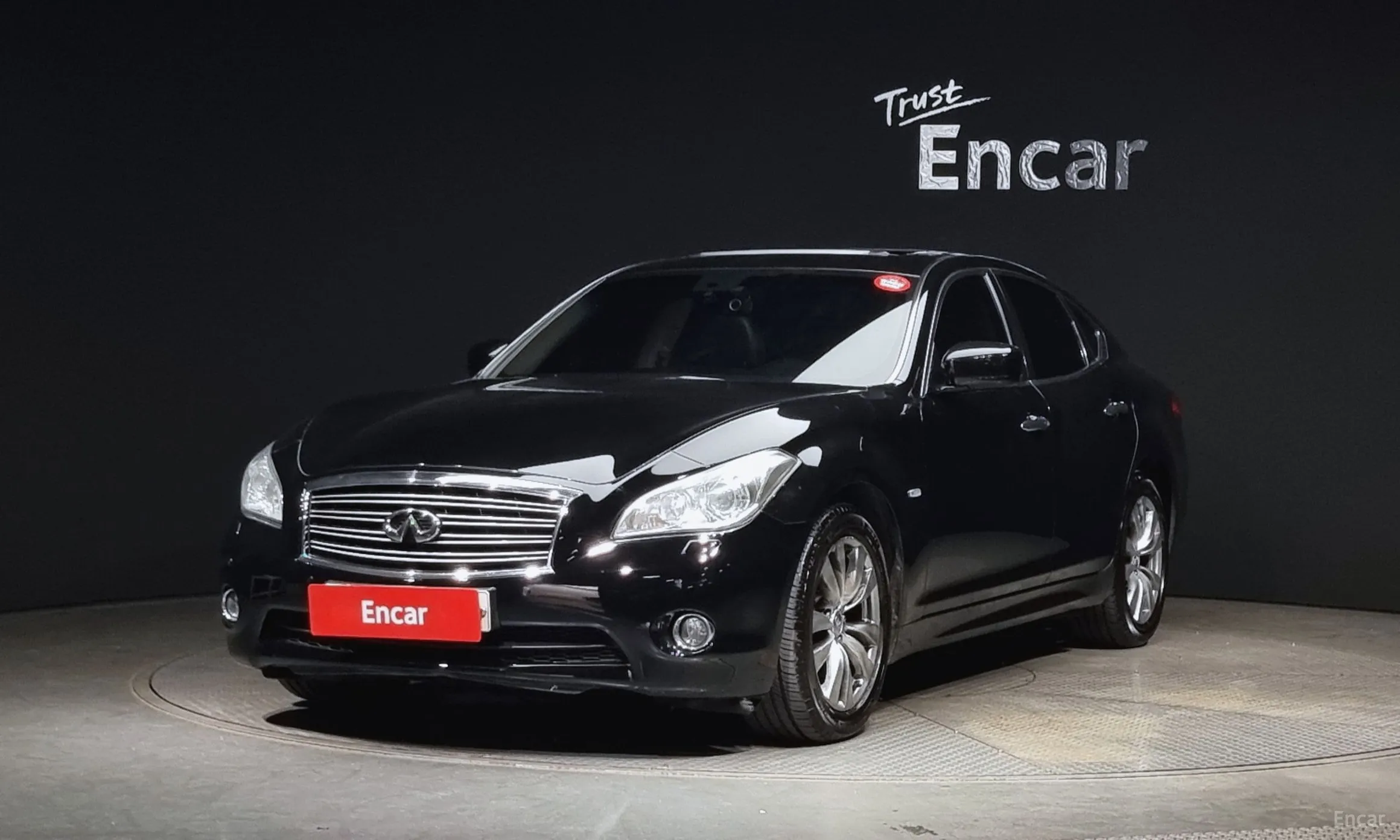 Infiniti M37