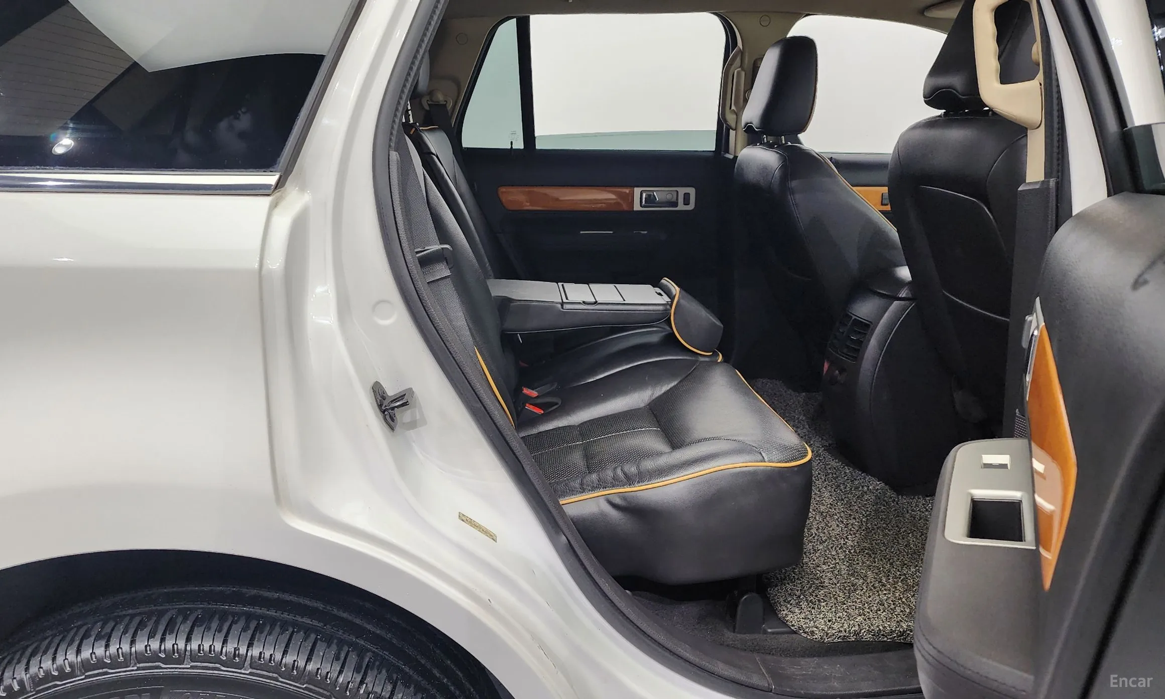 Lincoln MKX превью 12