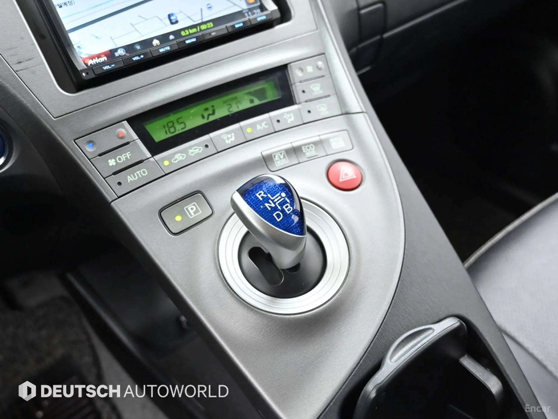 Toyota Toyota Prius превью 9