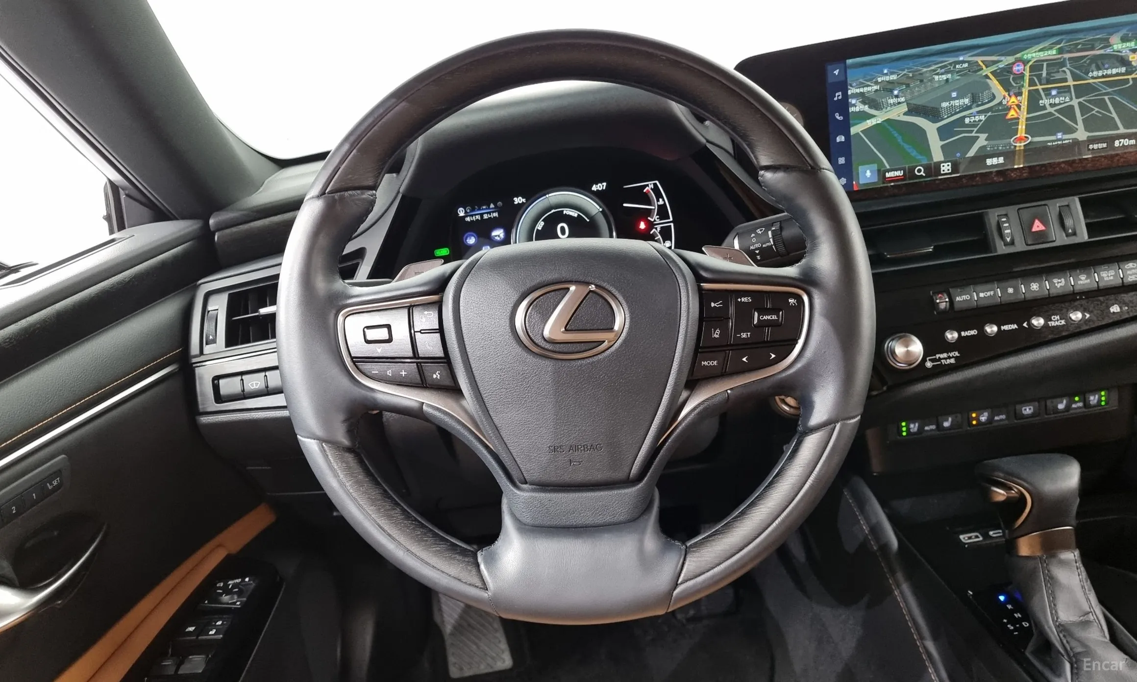 Lexus ES300h 7th Generation превью 13