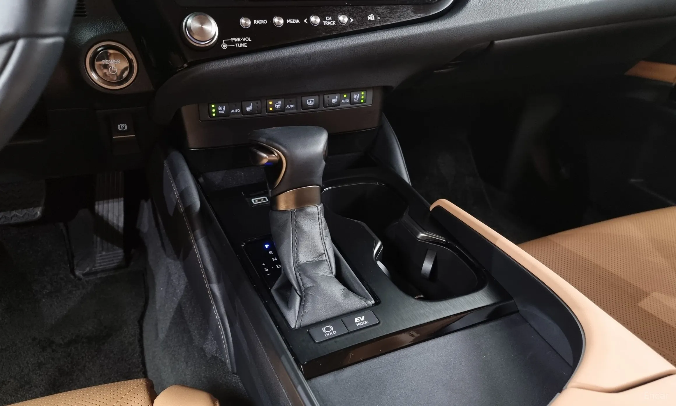 Lexus ES300h 7th Generation превью 9