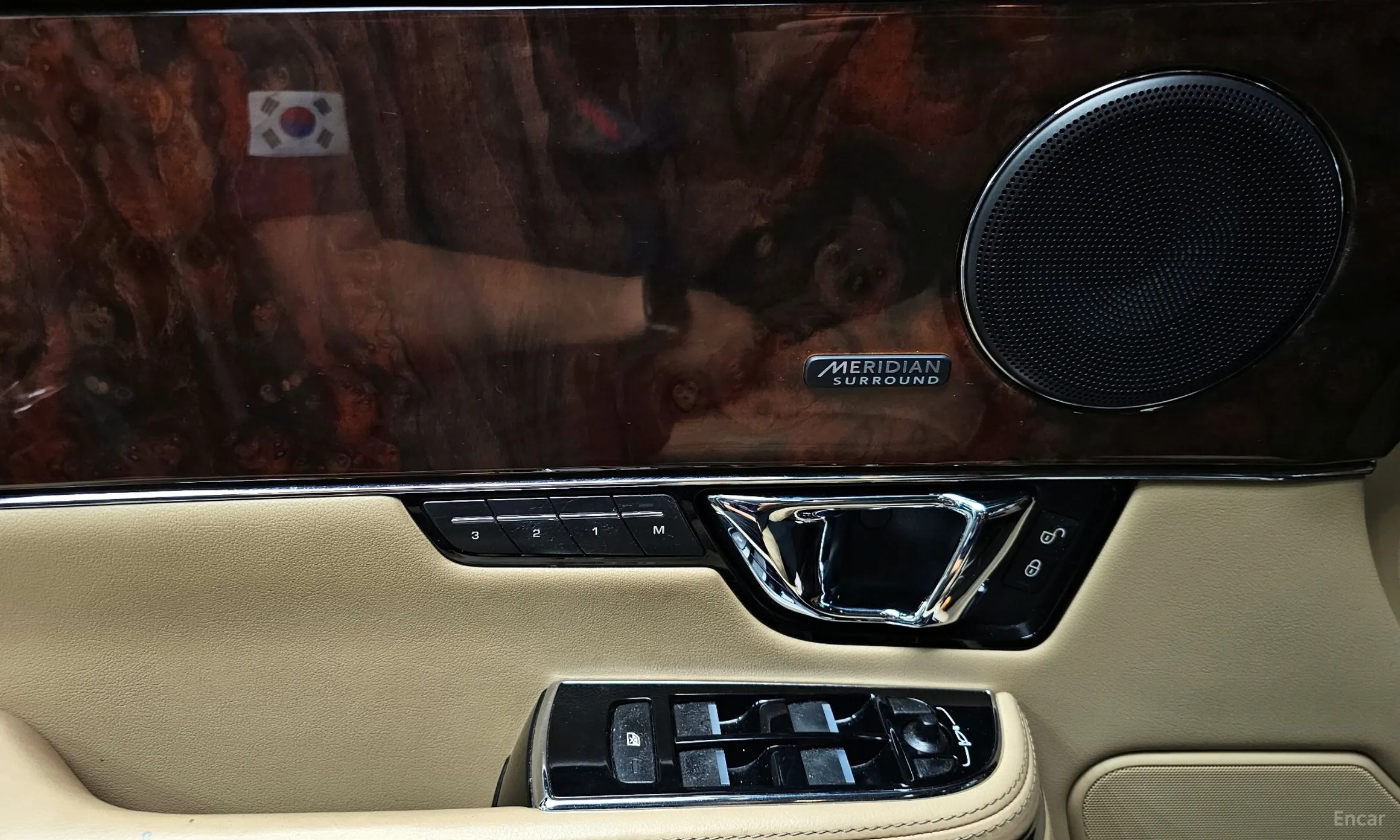 Jaguar All New XJ превью 17