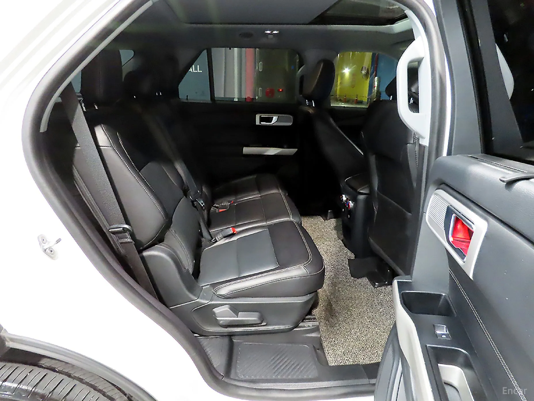 Ford Explorer 6th Generation превью 12
