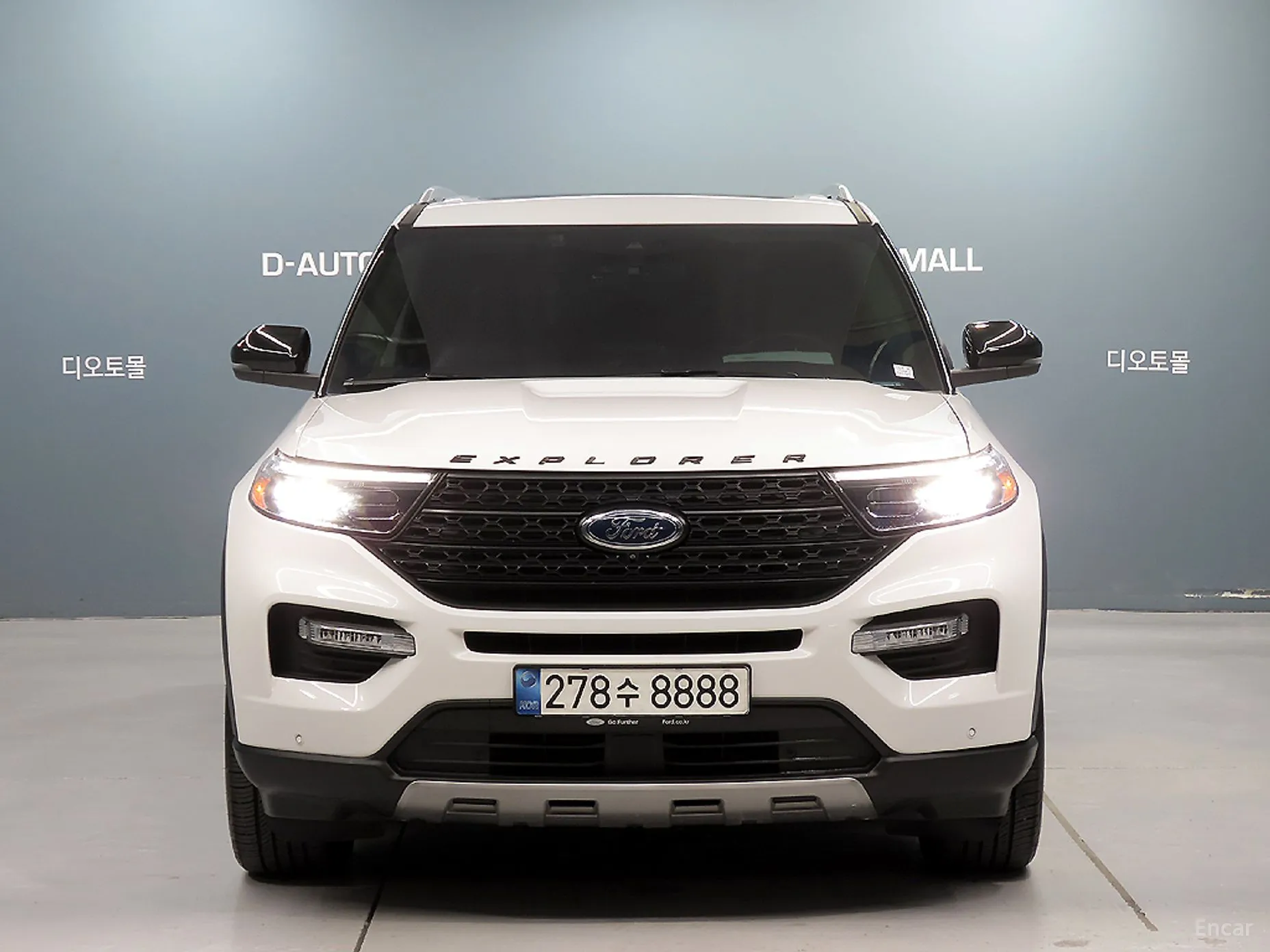 Ford Explorer 6th Generation превью 3