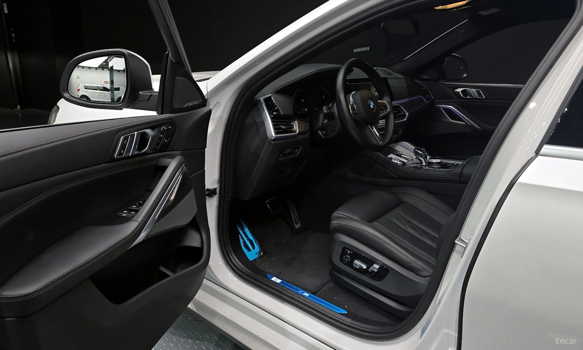 BMW X6 (G06) превью 11