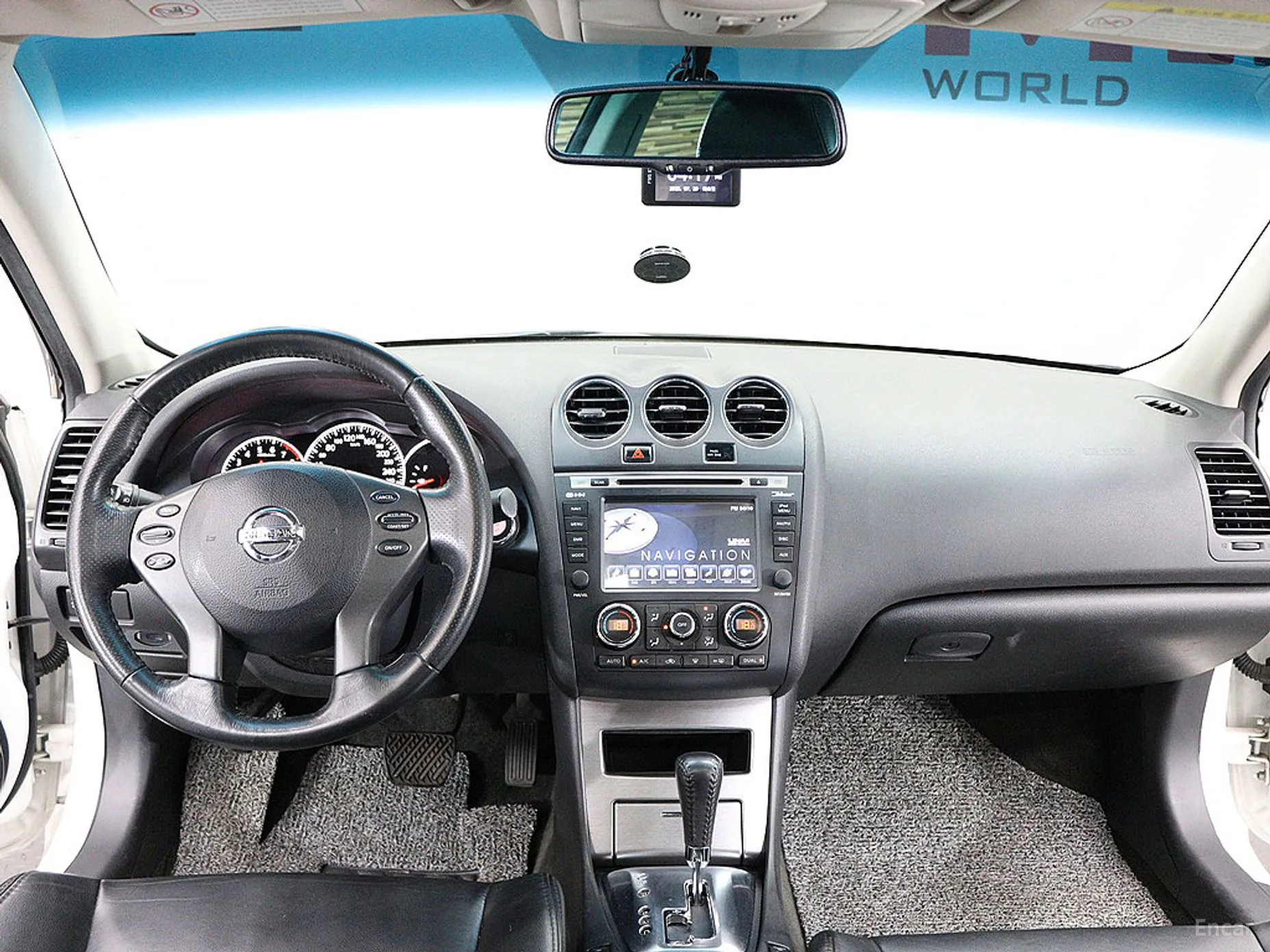 Nissan Altima превью 12