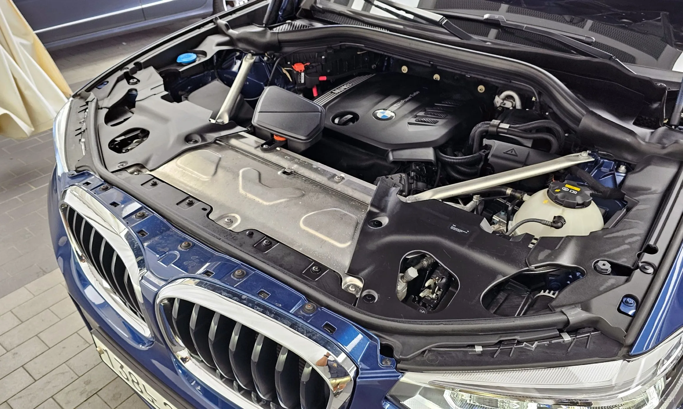 BMW X3 (G01) превью 6