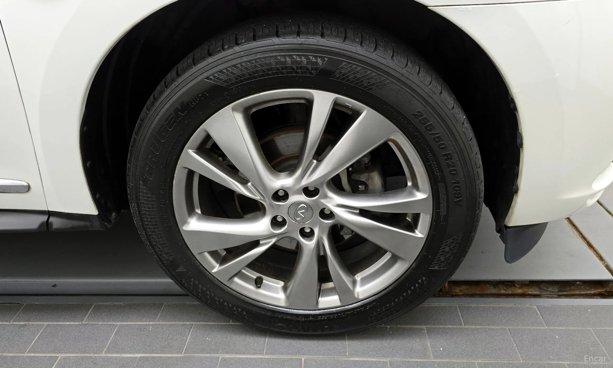 Infiniti JX35 превью 5